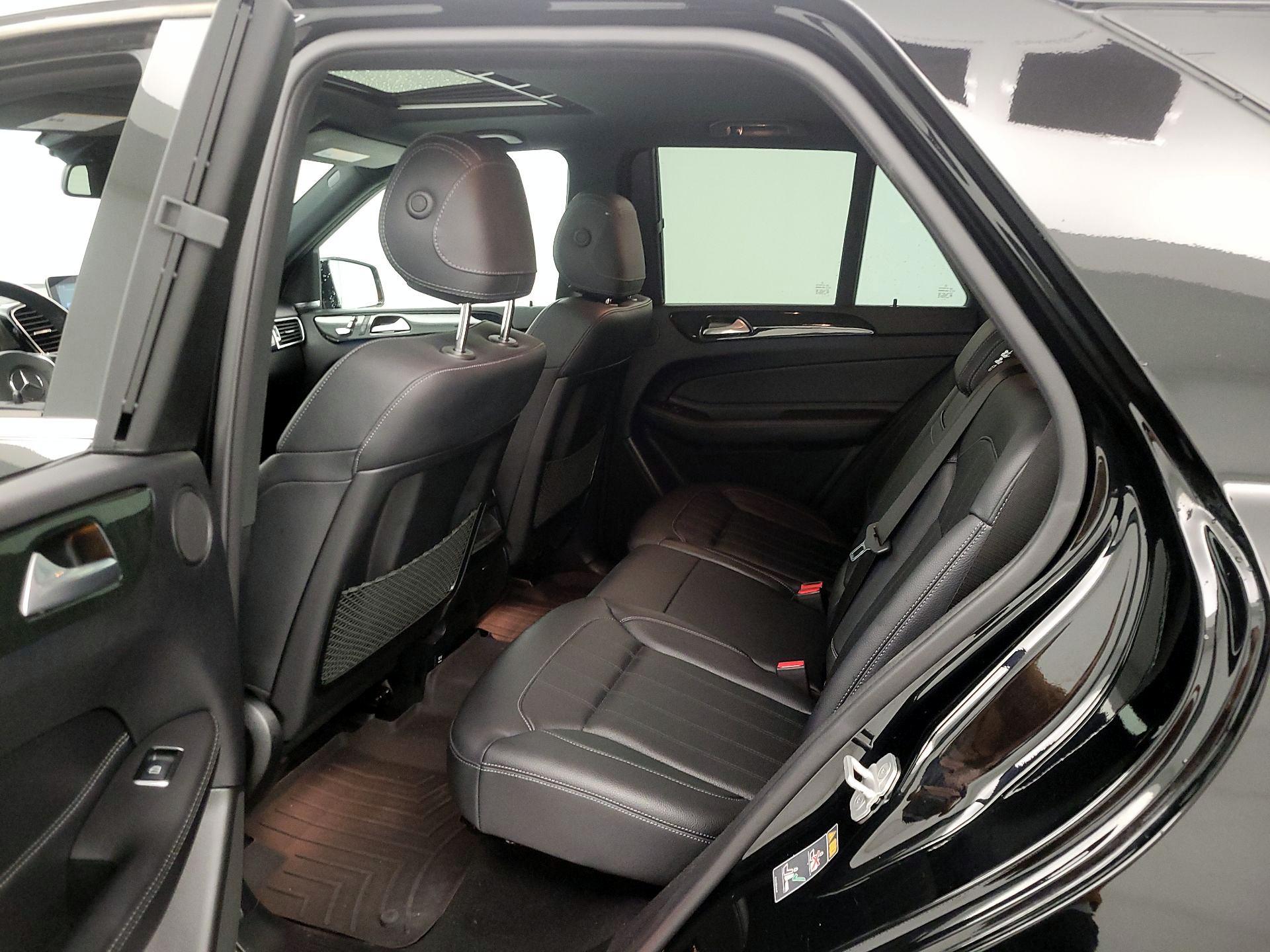 Thumbnail: 2017 Mercedes-Benz GLE - 20