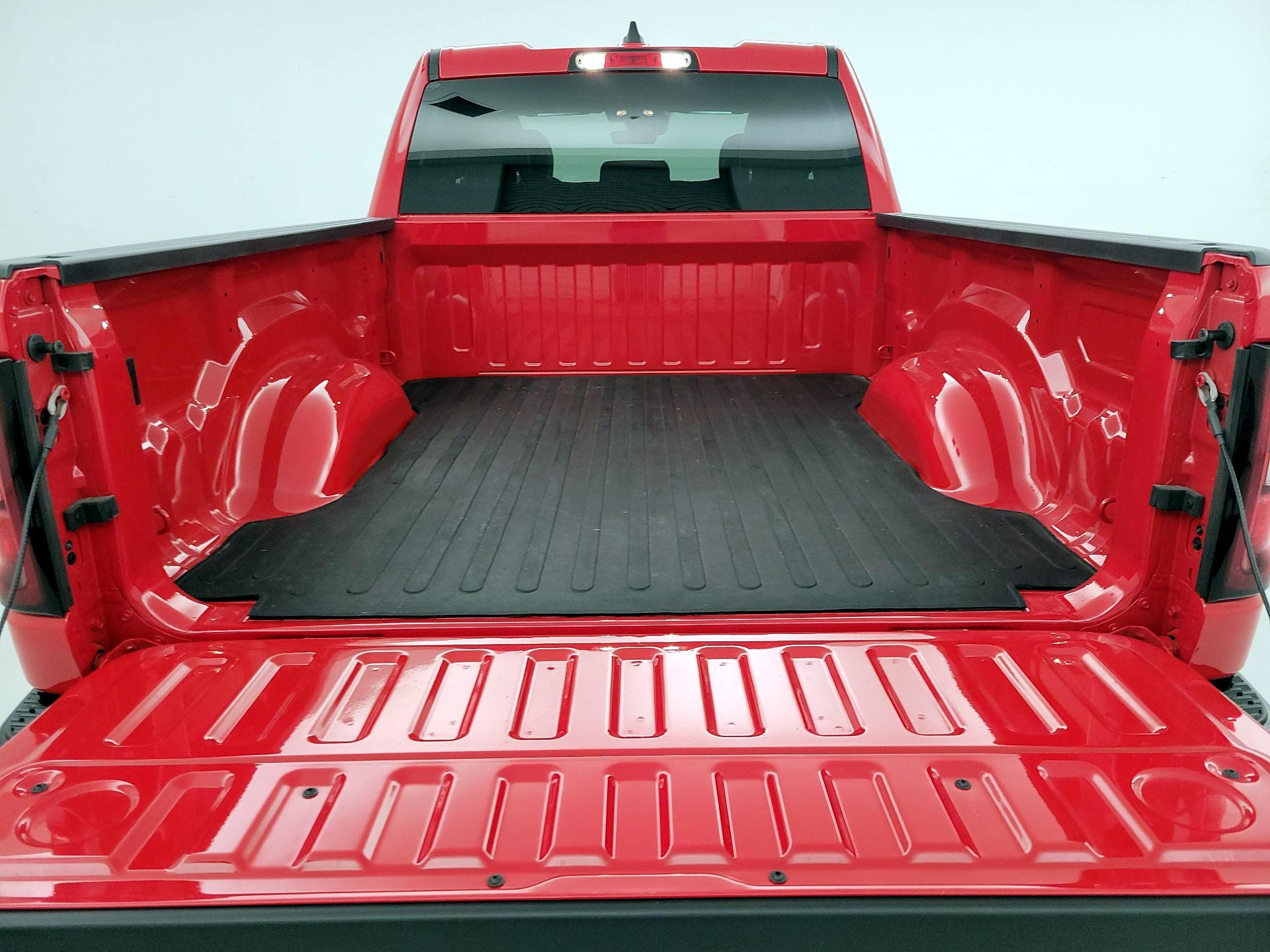 Thumbnail: 2025 RAM 1500 - 20