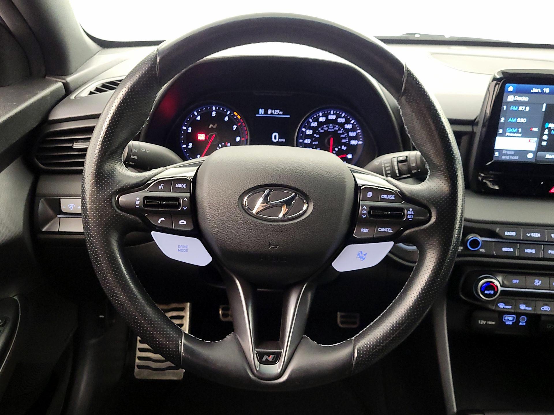 Thumbnail: 2020 Hyundai Veloster - 10