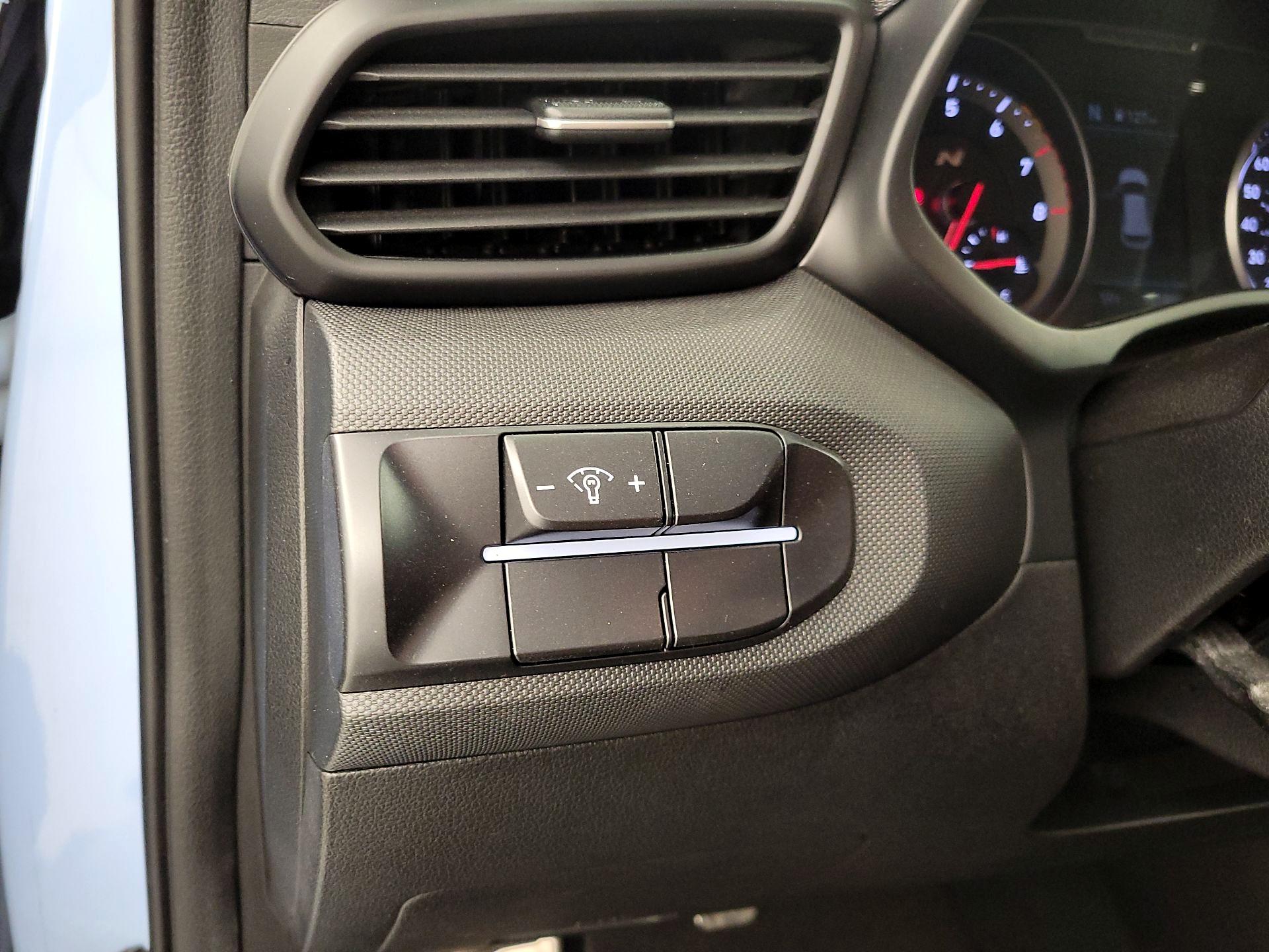 Thumbnail: 2020 Hyundai Veloster - 13