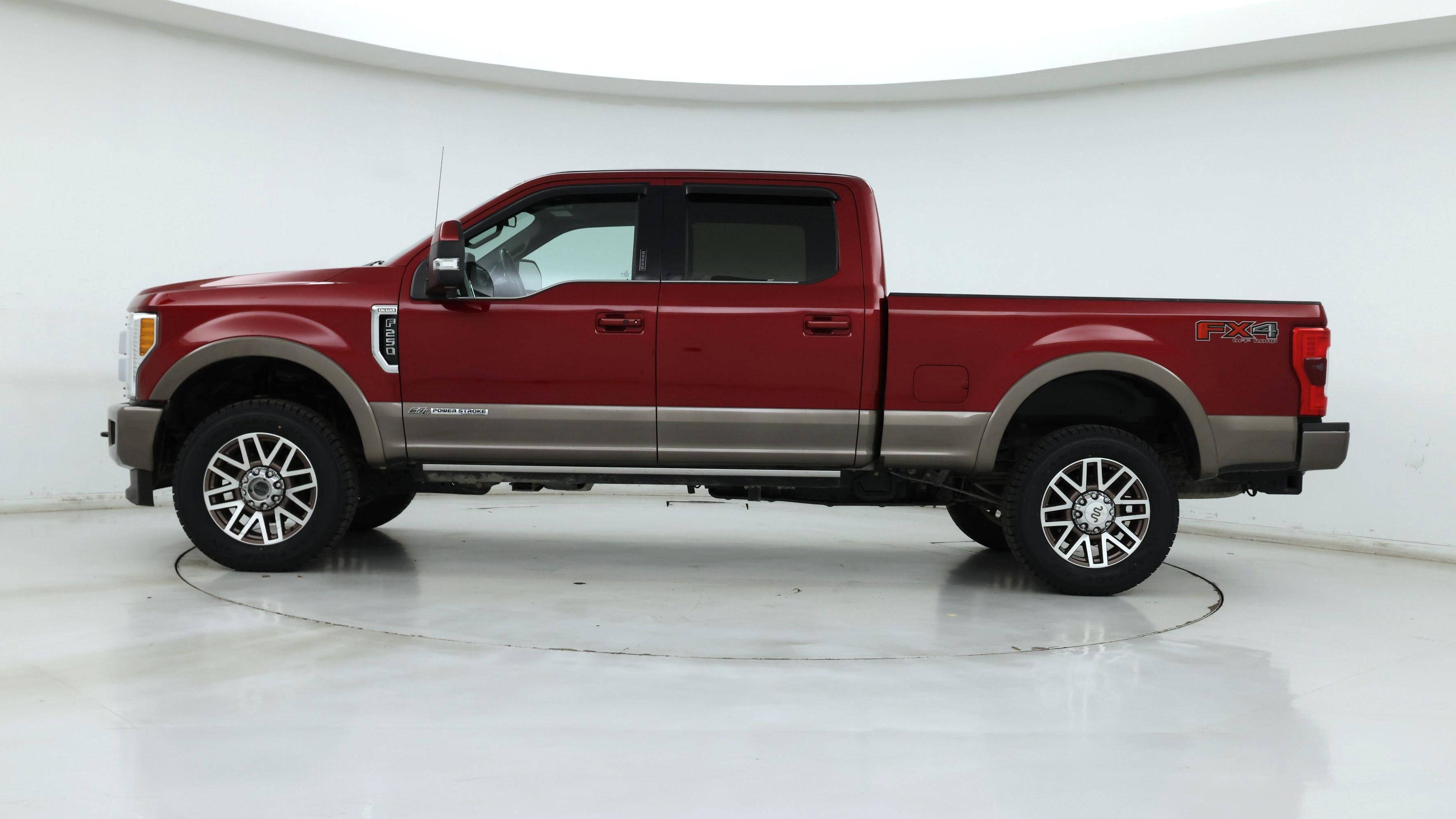 Thumbnail: 2018 Ford F-250 - 3