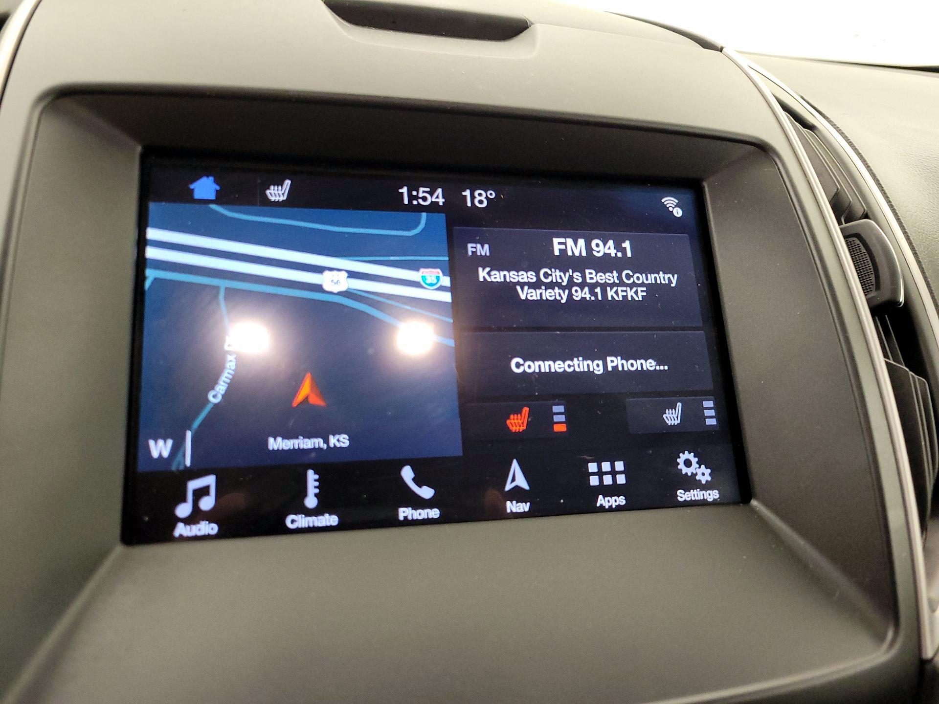 Thumbnail: 2019 Ford Edge - 16