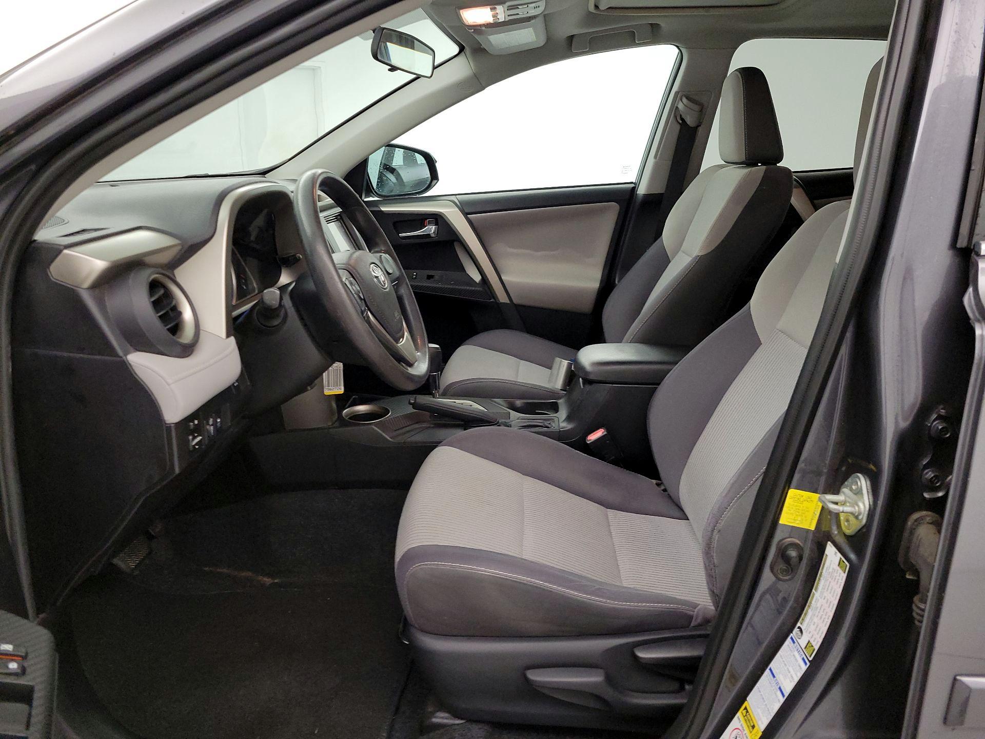 Thumbnail: 2014 Toyota RAV4 - 11