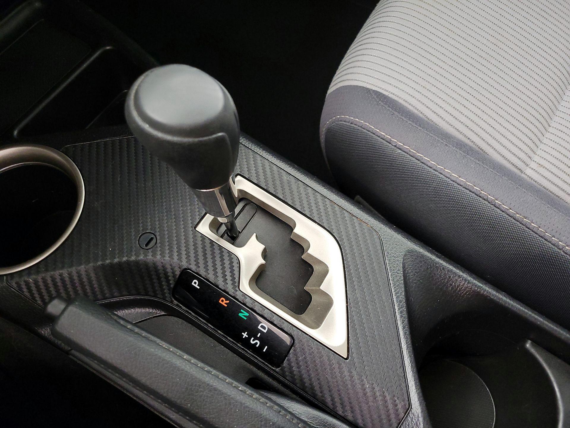 Thumbnail: 2014 Toyota RAV4 - 17