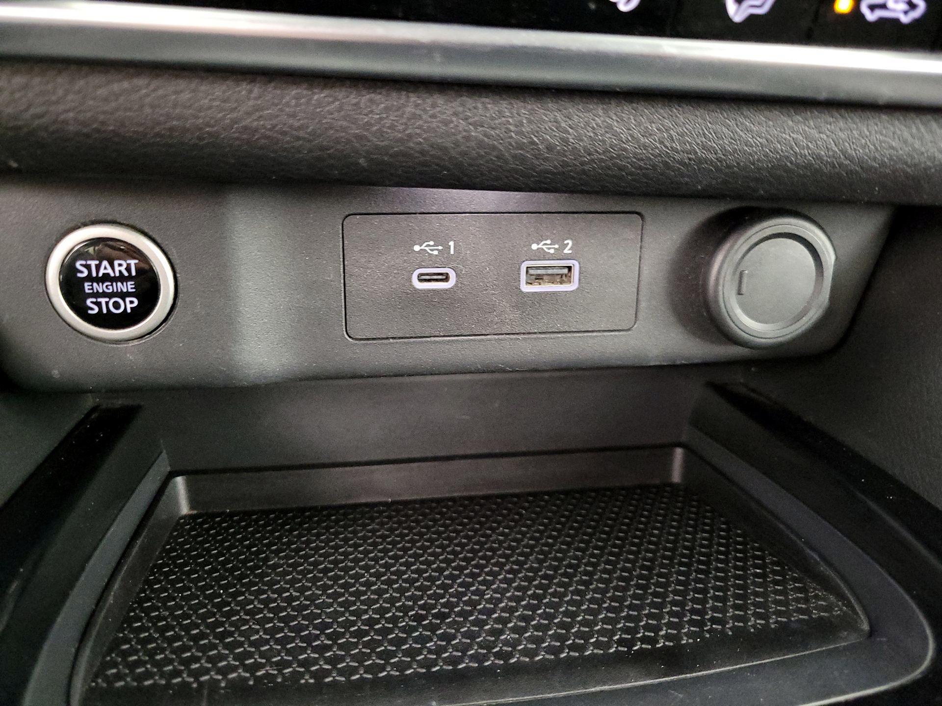 Thumbnail: 2021 Nissan Rogue - 18