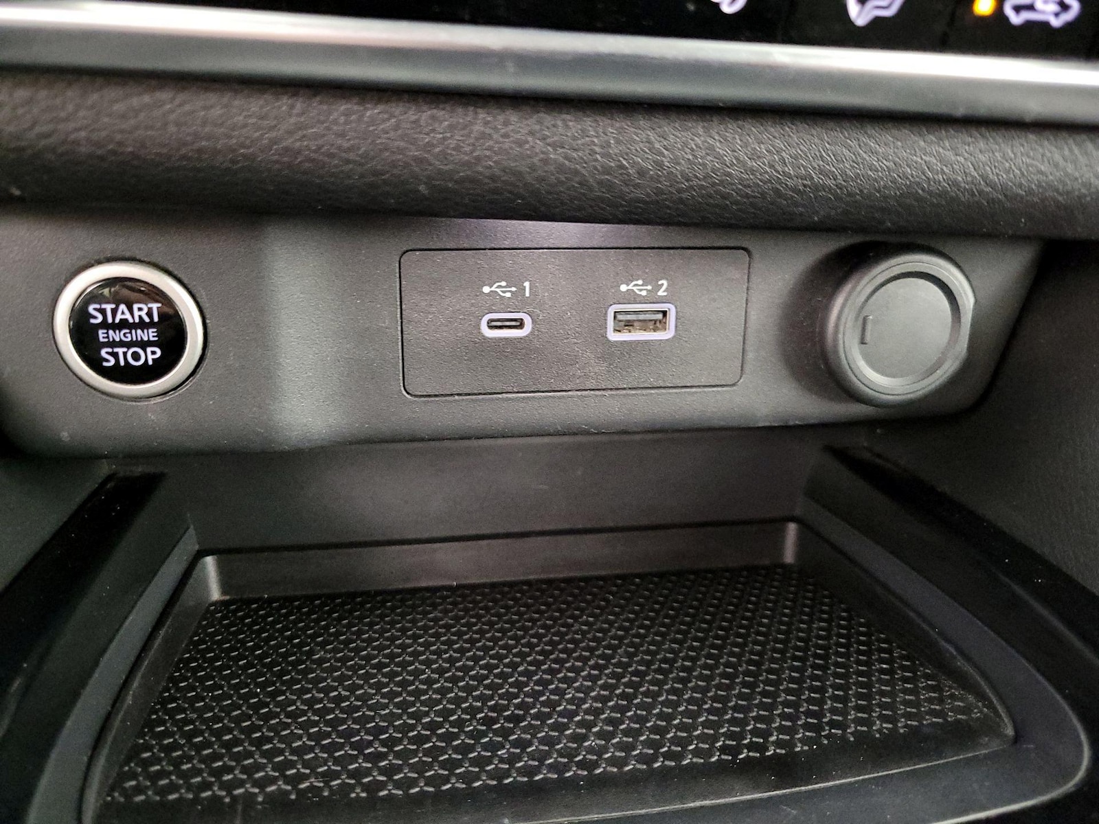 2021 Nissan Rogue SV - Photo 19
