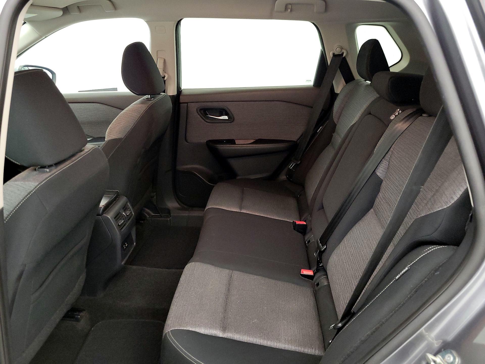 Thumbnail: 2021 Nissan Rogue - 19