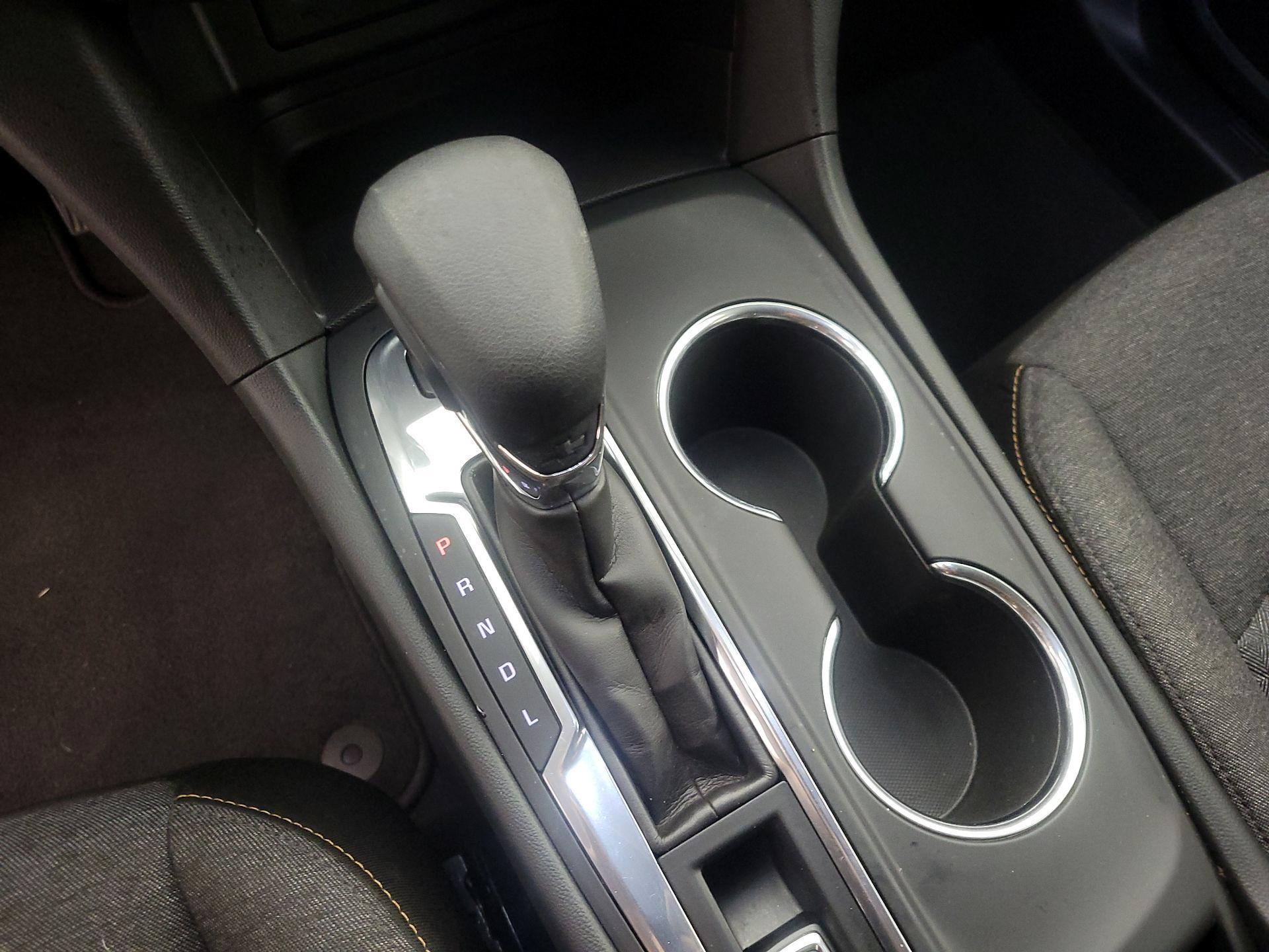 Thumbnail: 2023 Chevrolet Equinox - 16