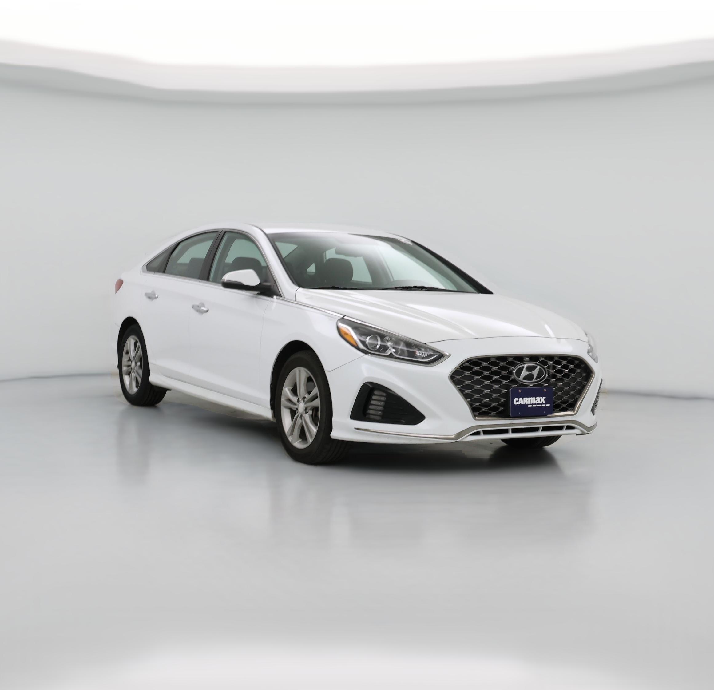 Thumbnail: 2019 Hyundai Sonata - 1