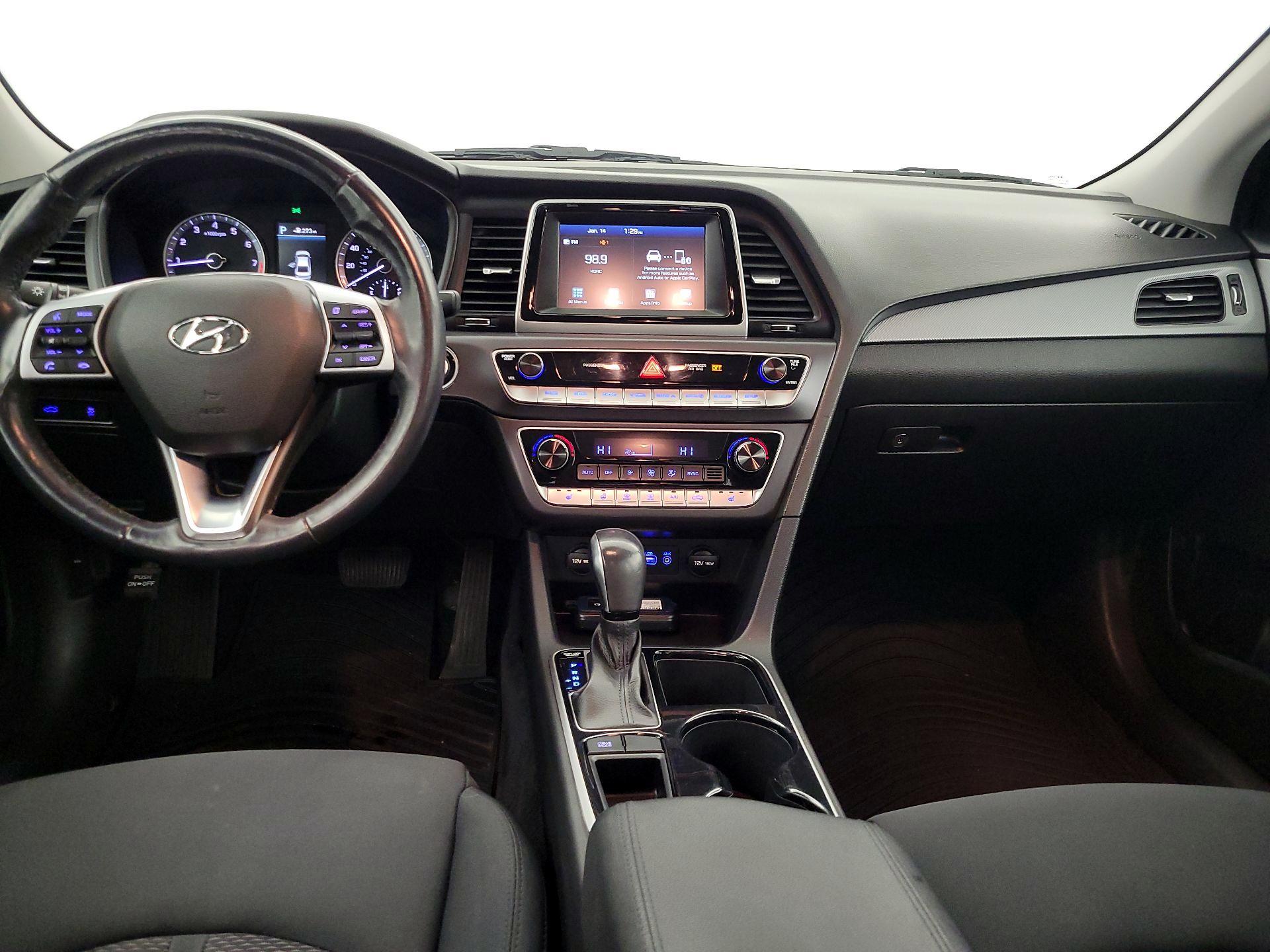 Thumbnail: 2019 Hyundai Sonata - 9