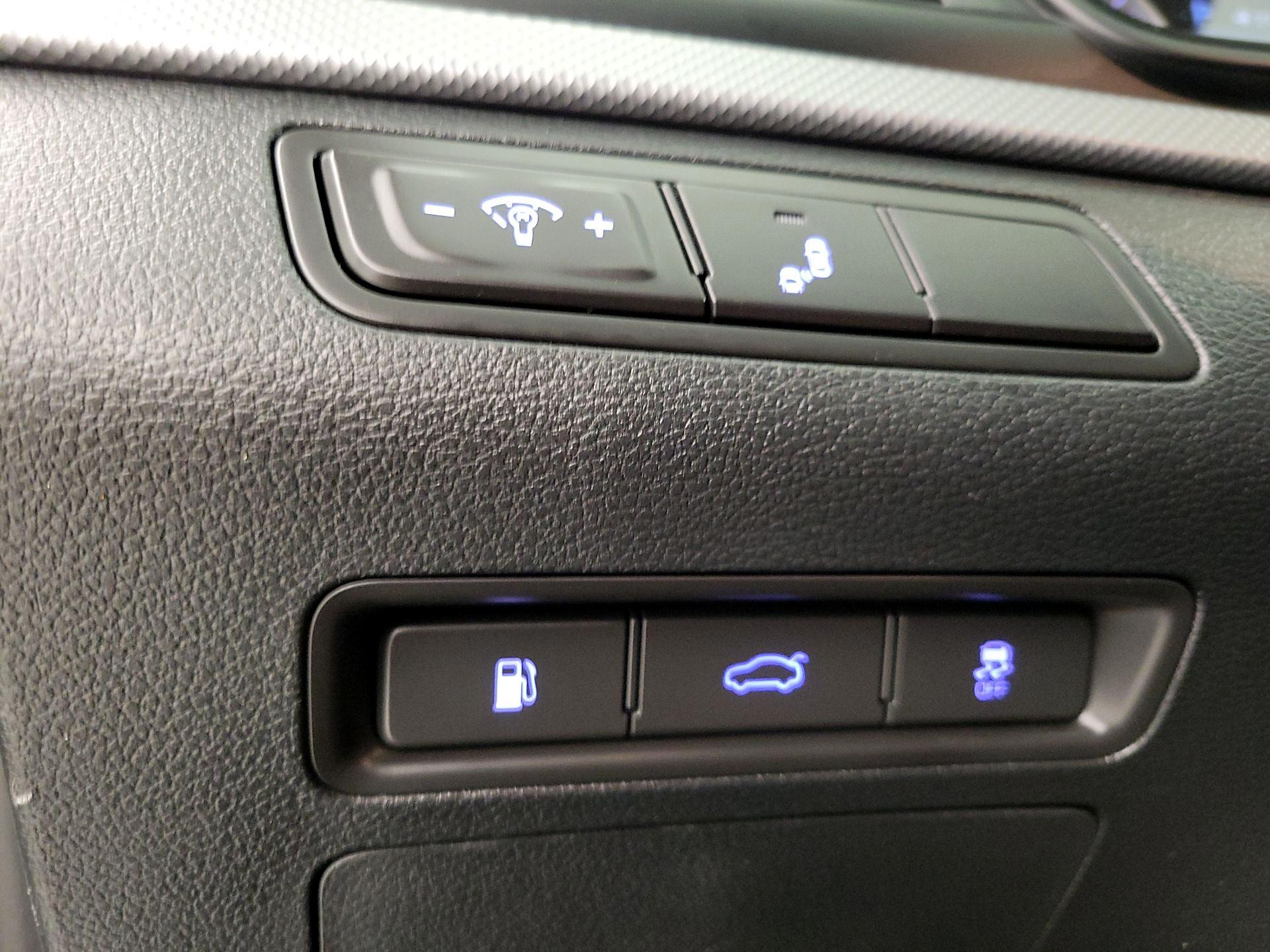 Thumbnail: 2019 Hyundai Sonata - 13