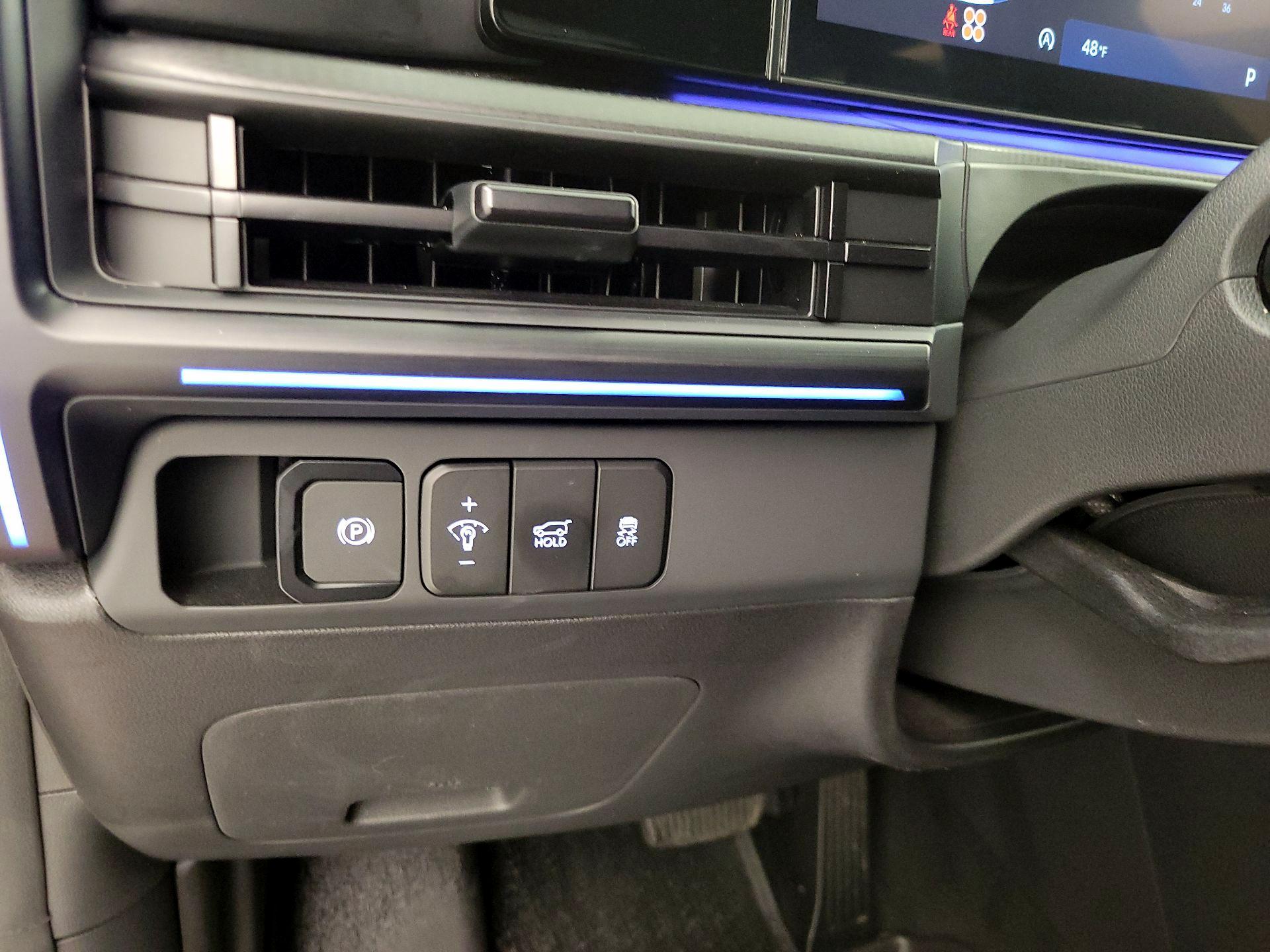 Thumbnail: 2024 Hyundai Santa Fe - 13