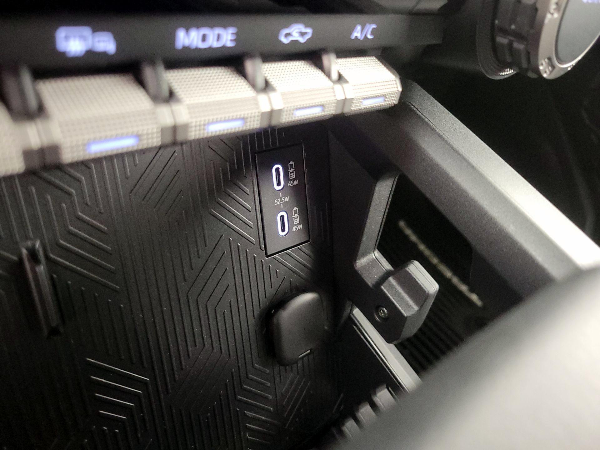 Thumbnail: 2025 Toyota Tacoma - 18