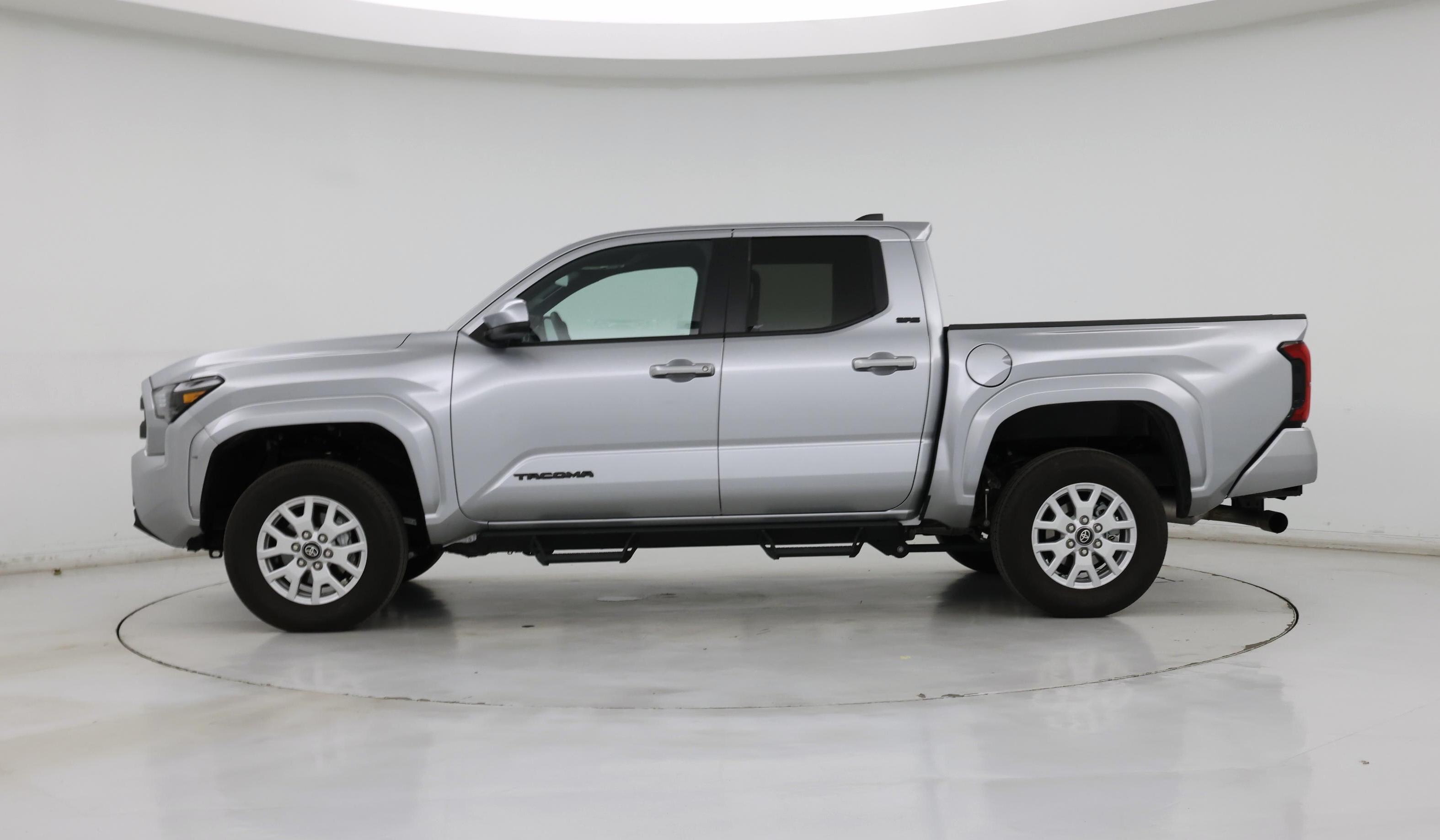 Thumbnail: 2025 Toyota Tacoma - 3