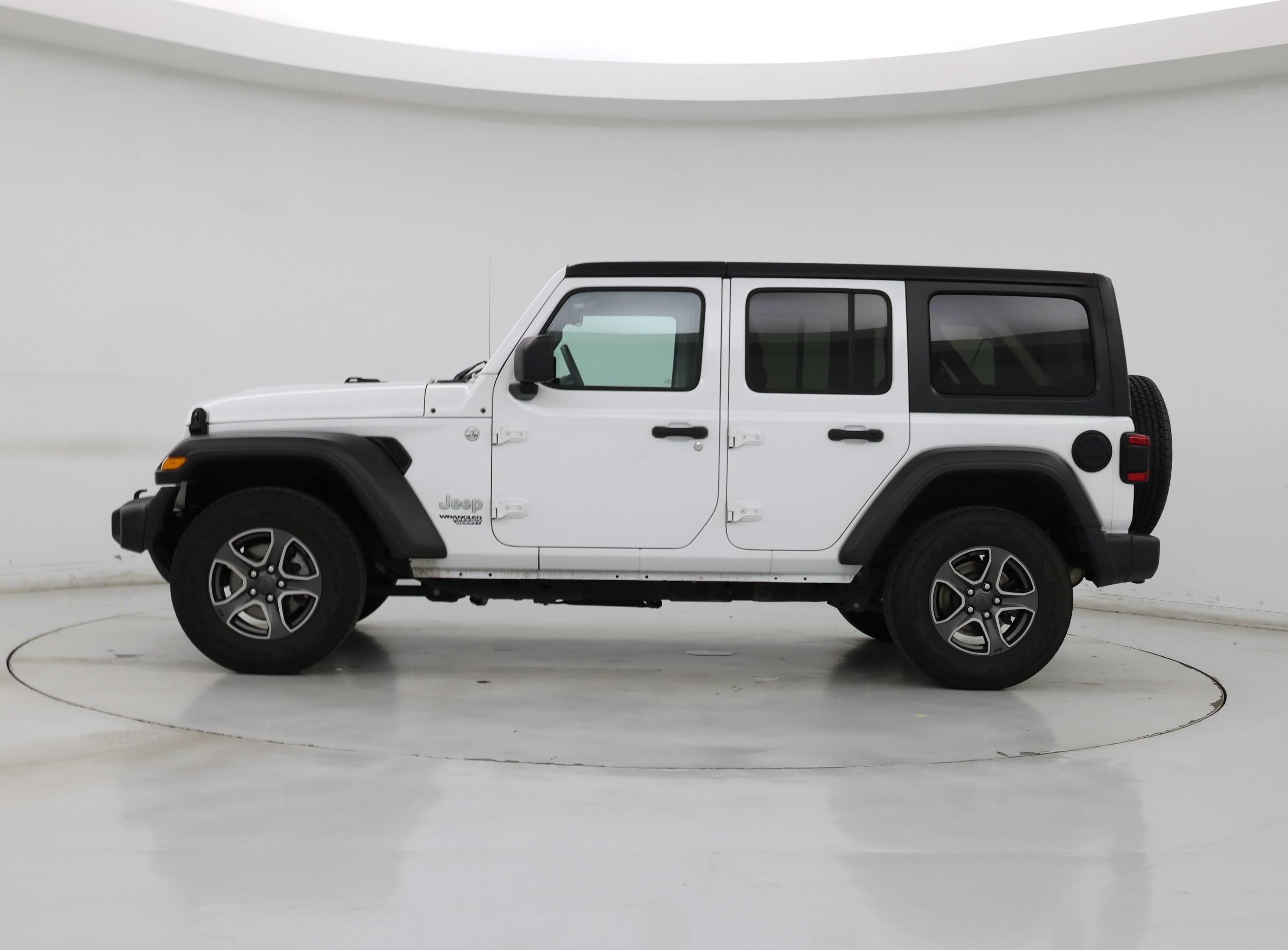 Thumbnail: 2018 Jeep Wrangler - 3