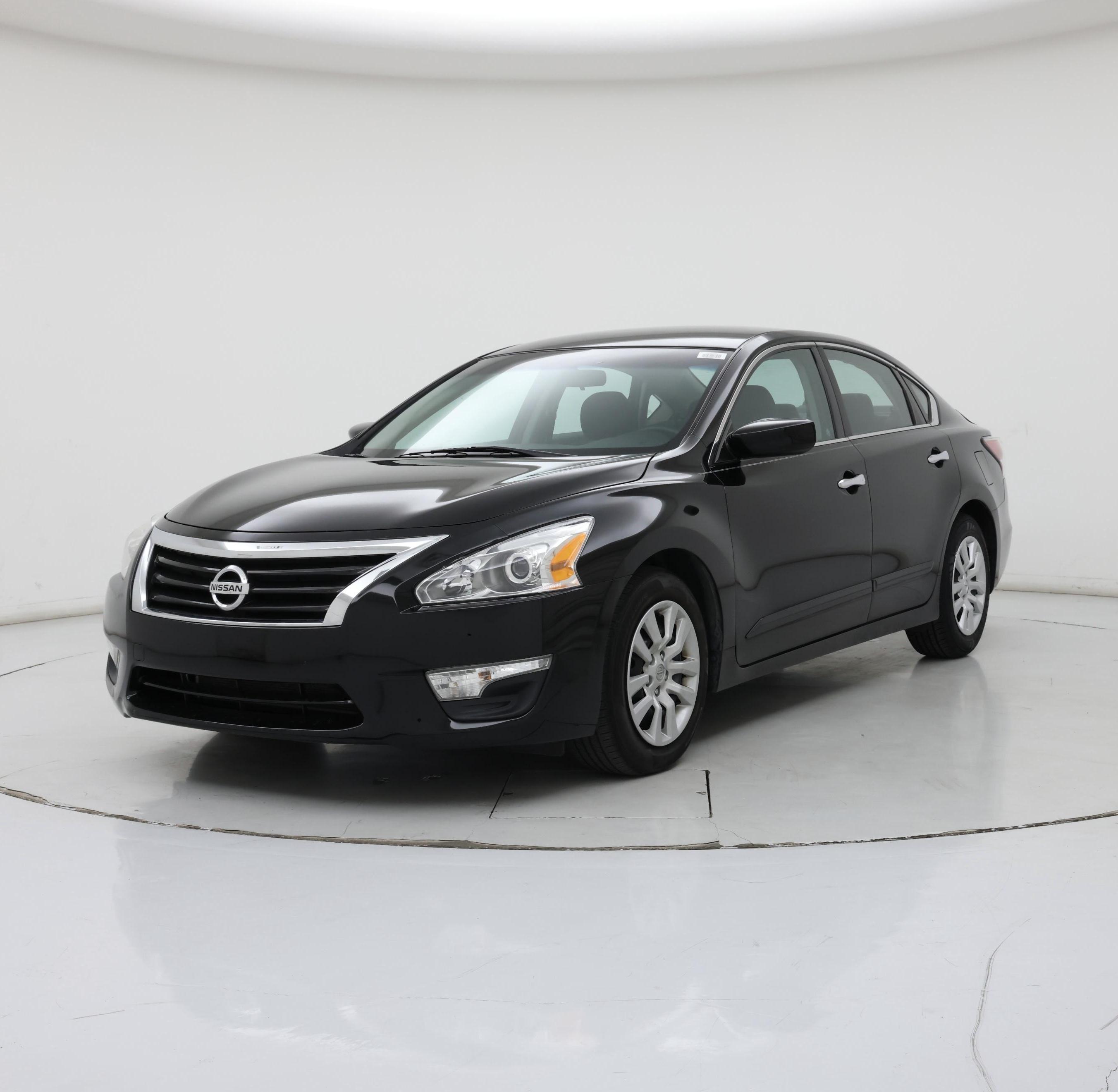 Thumbnail: 2015 Nissan Altima - 4