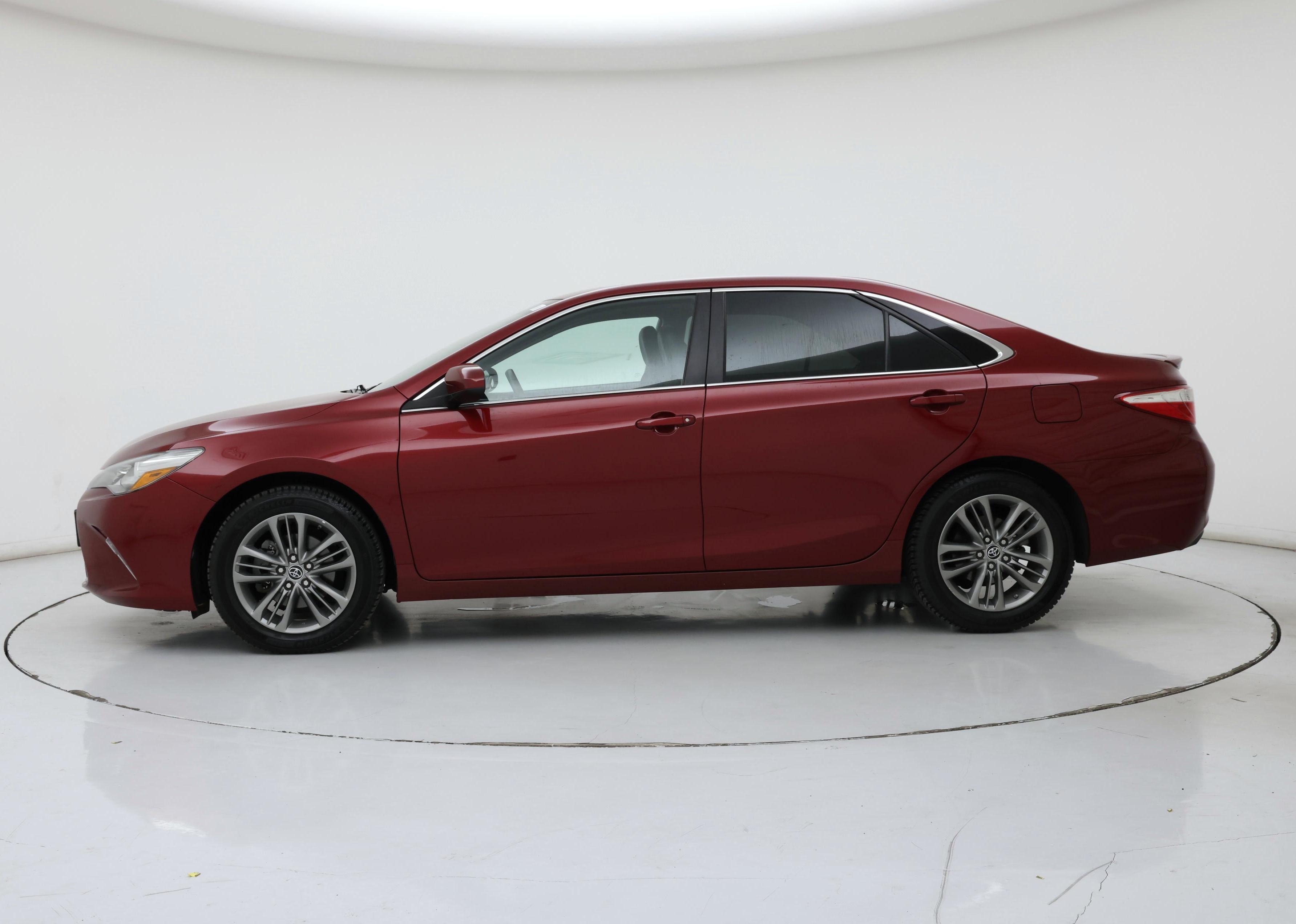 Thumbnail: 2015 Toyota Camry - 3
