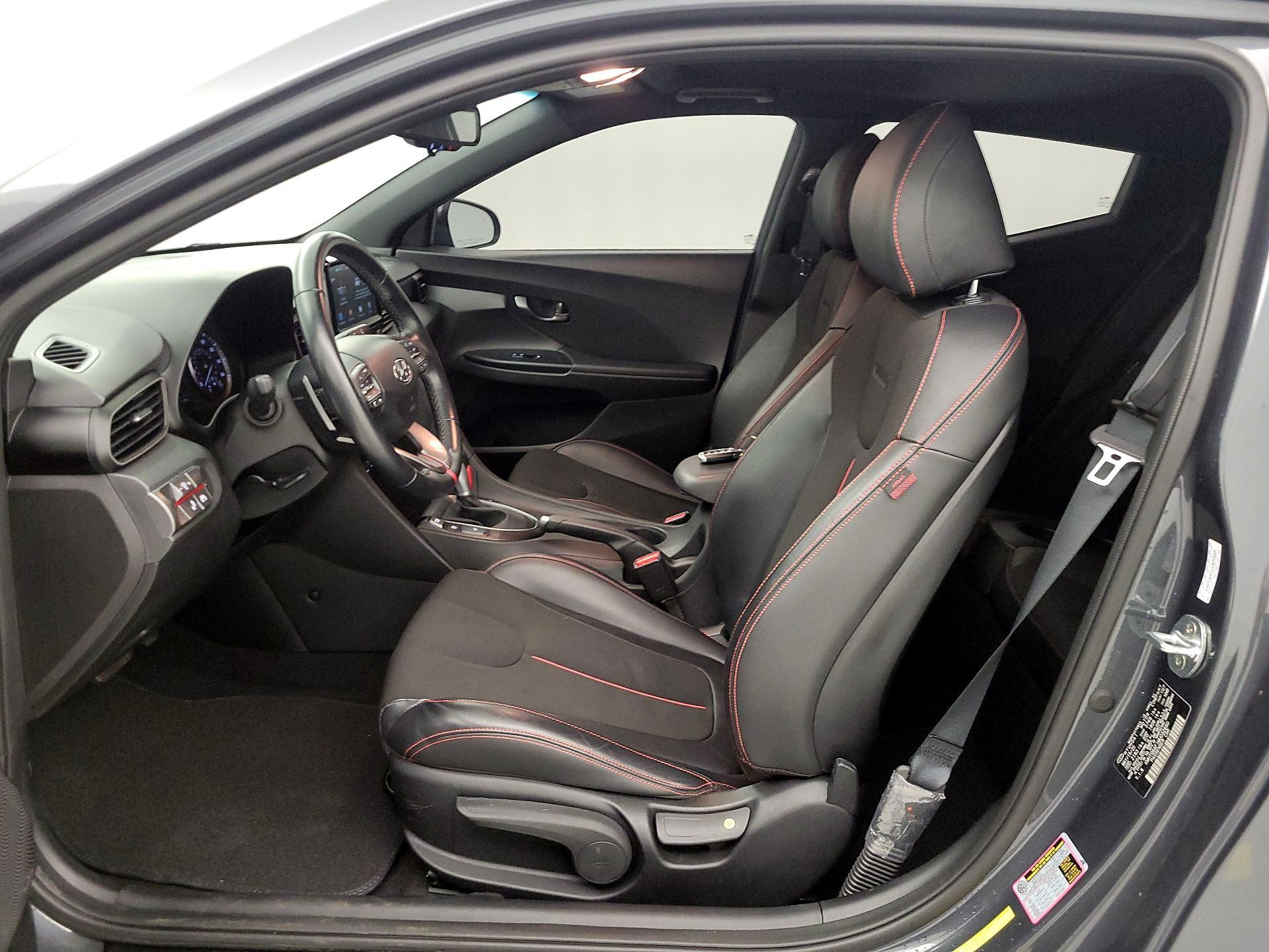 Thumbnail: 2021 Hyundai Veloster - 11