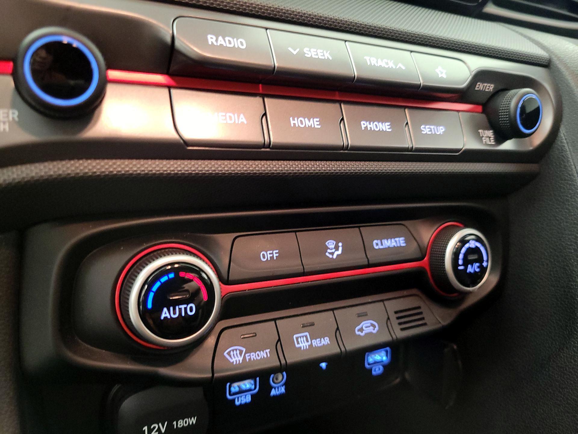 Thumbnail: 2021 Hyundai Veloster - 16