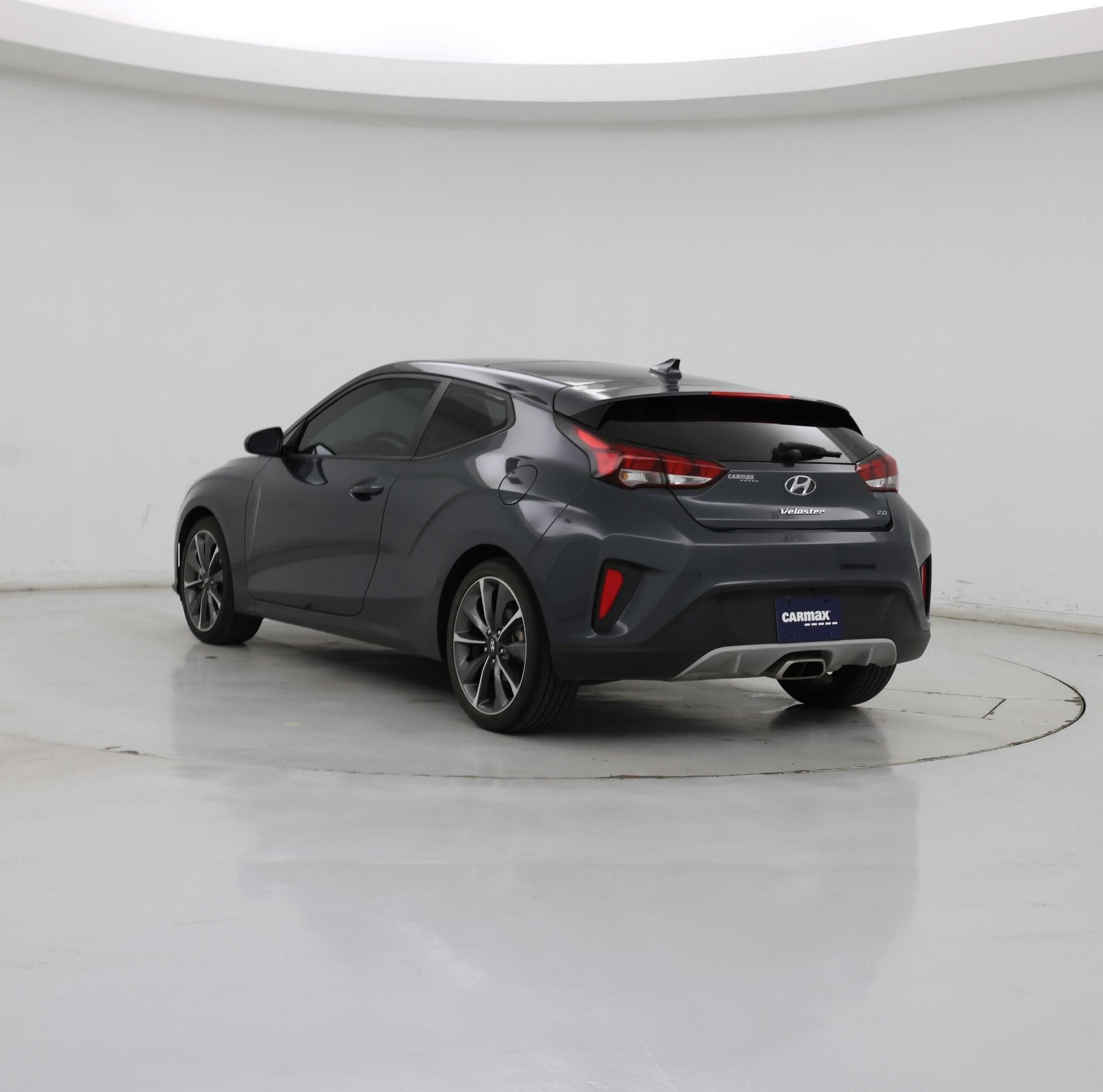 Thumbnail: 2021 Hyundai Veloster - 2