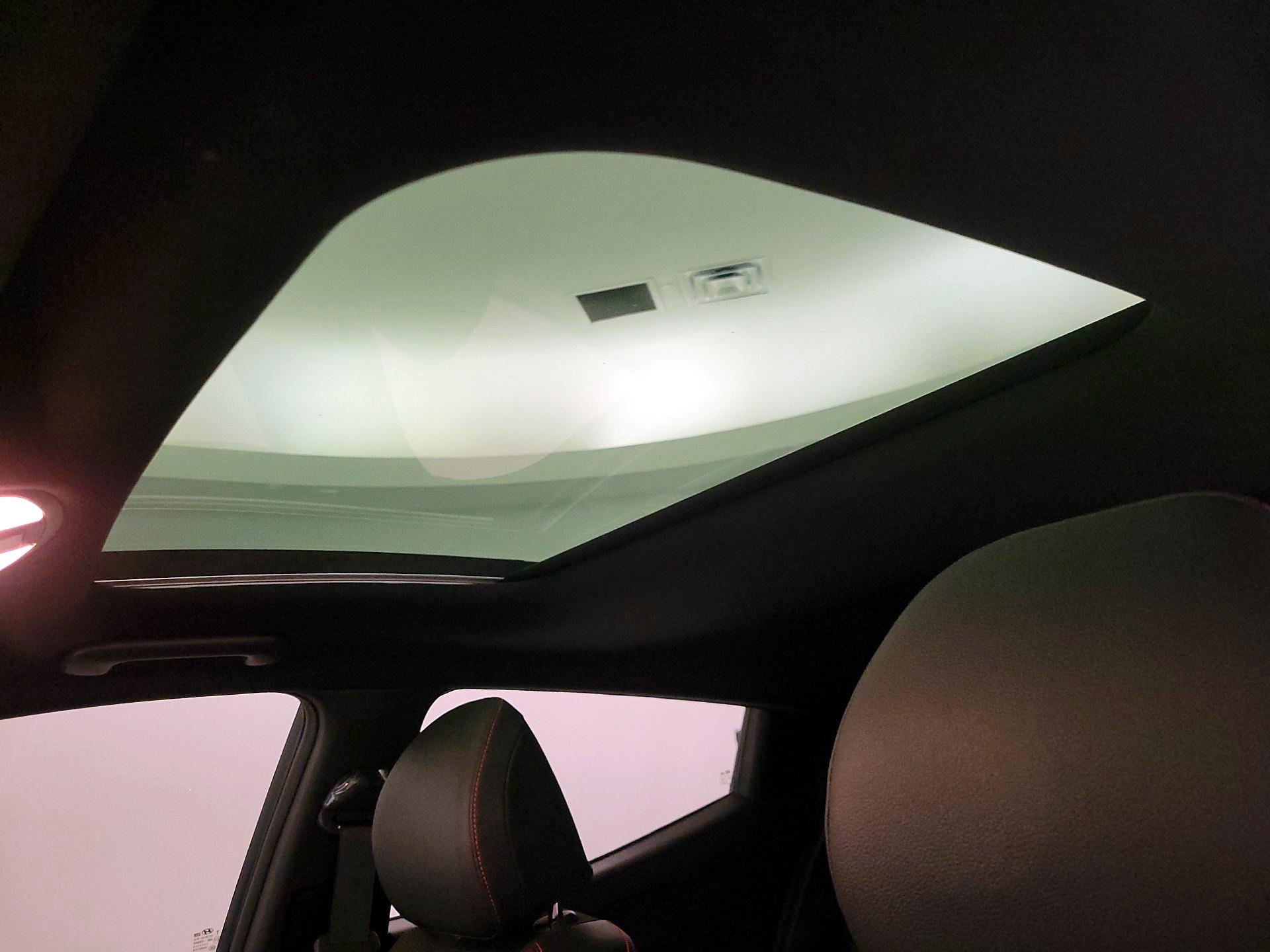 Thumbnail: 2021 Hyundai Veloster - 19