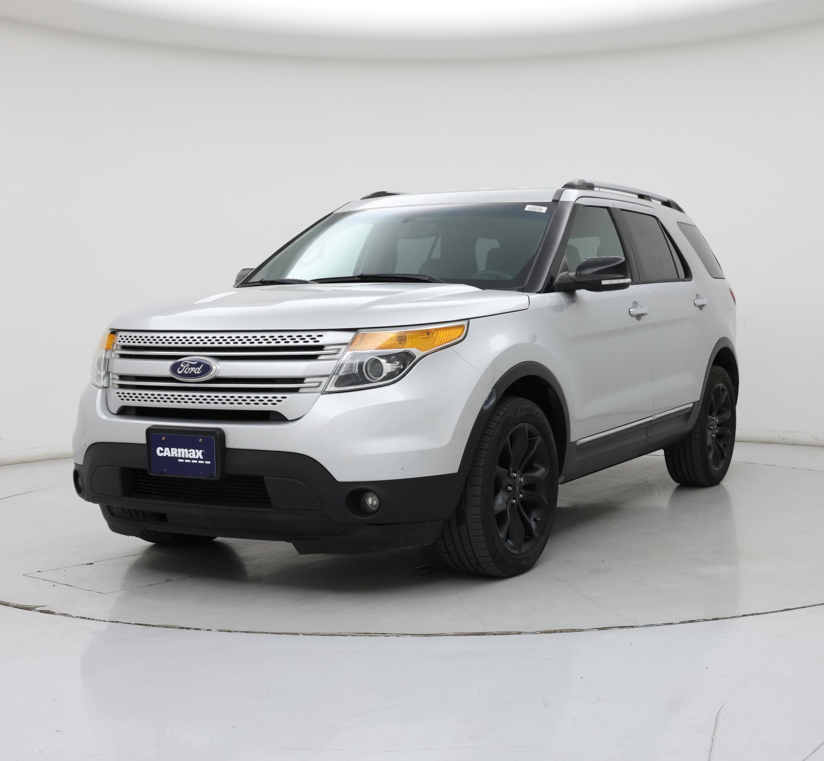 Thumbnail: 2015 Ford Explorer - 4