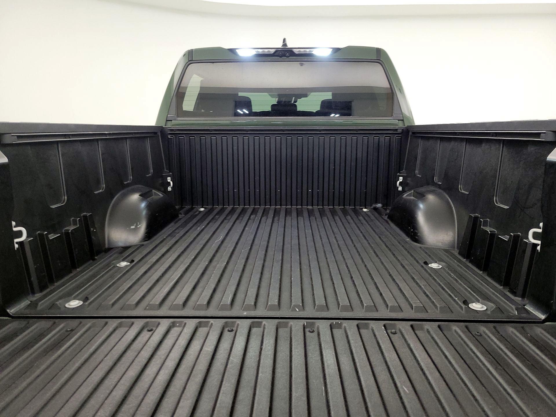 Thumbnail: 2023 Toyota Tundra - 19