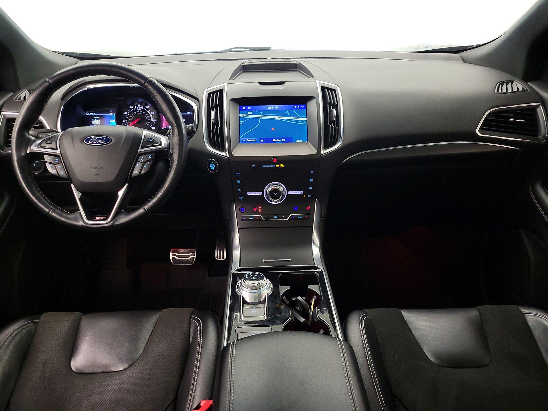 Thumbnail: 2020 Ford Edge - 9