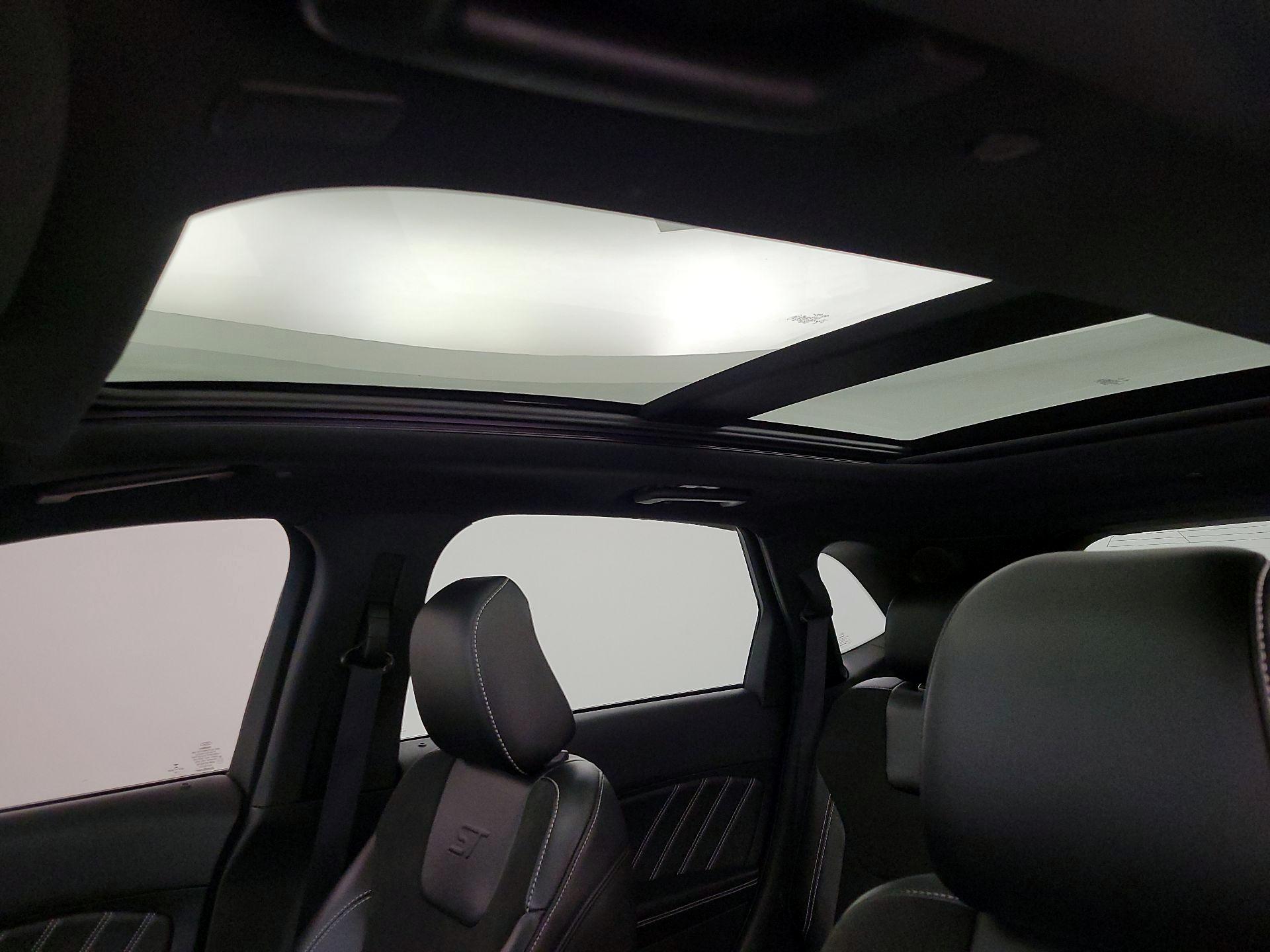 Thumbnail: 2020 Ford Edge - 20