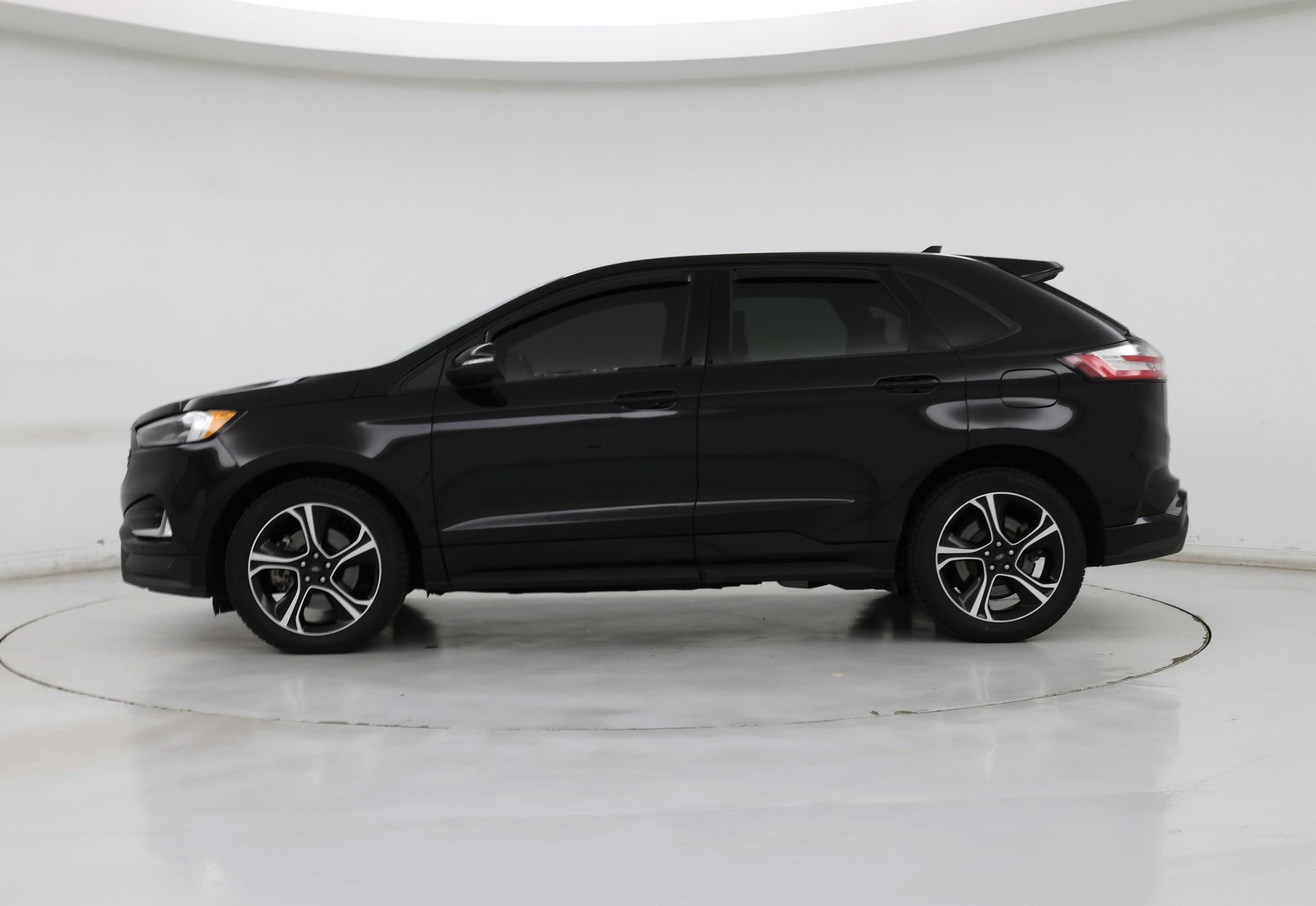 Thumbnail: 2020 Ford Edge - 3