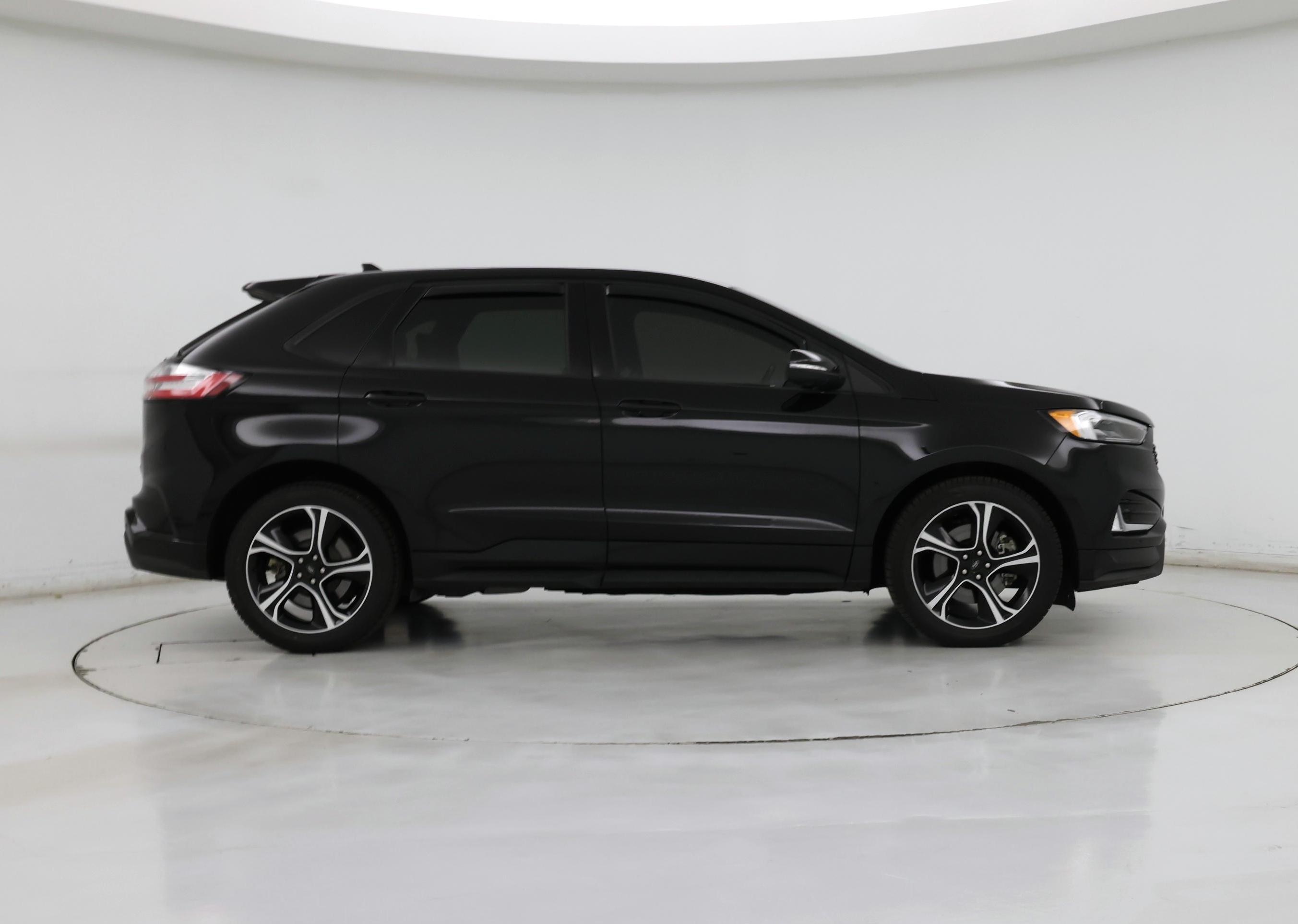 Thumbnail: 2020 Ford Edge - 7