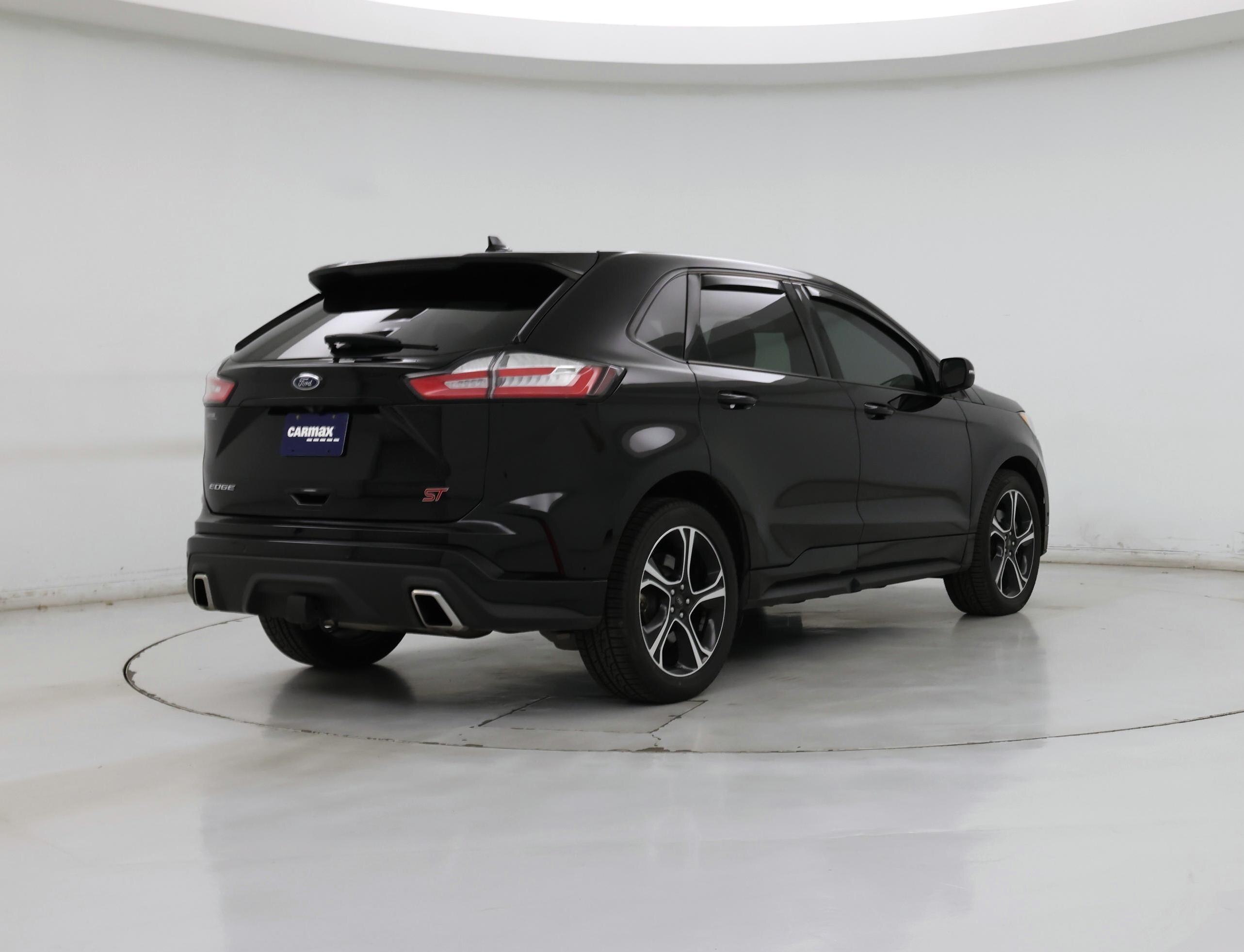 Thumbnail: 2020 Ford Edge - 8