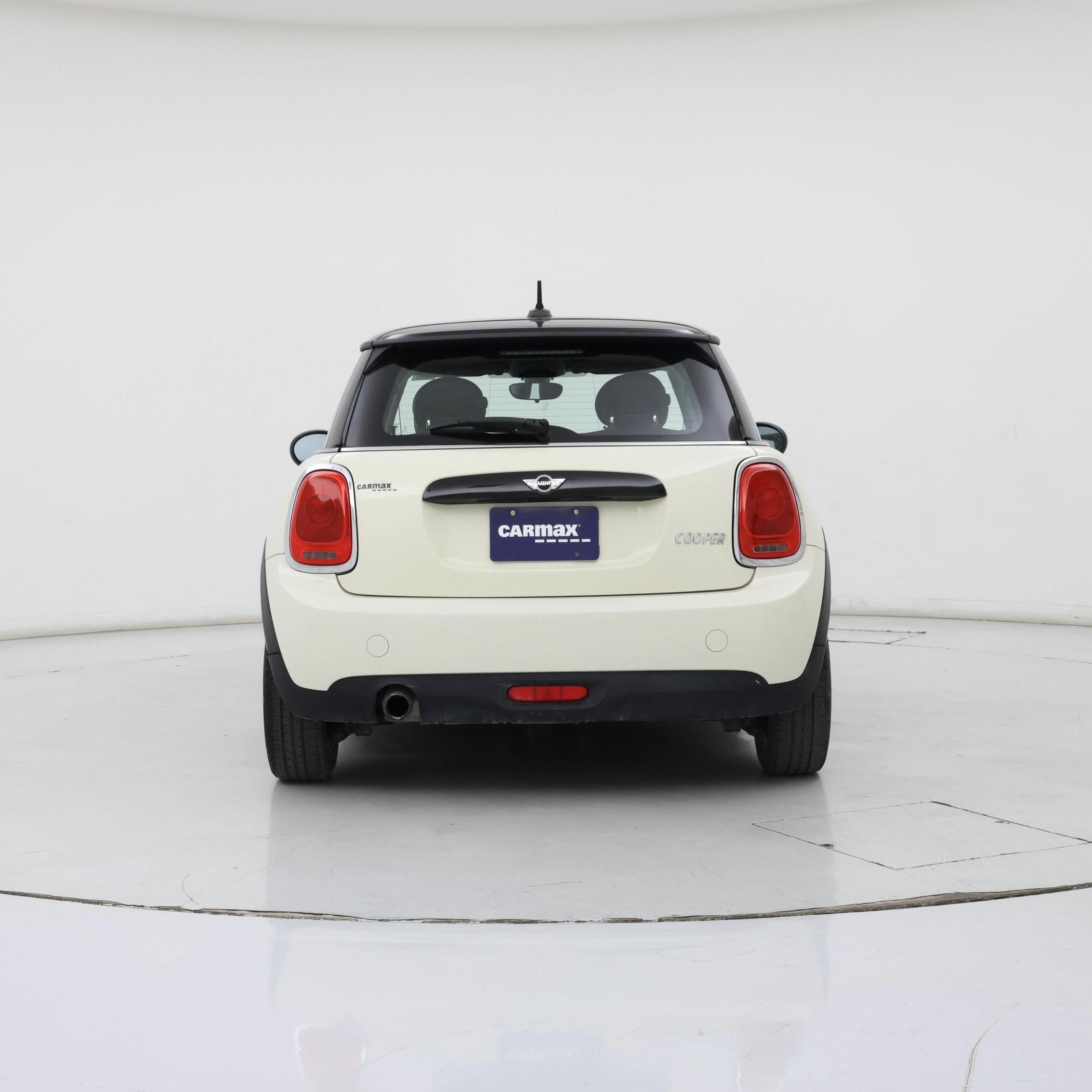 Thumbnail: 2016 MINI Cooper Hardtop - 6