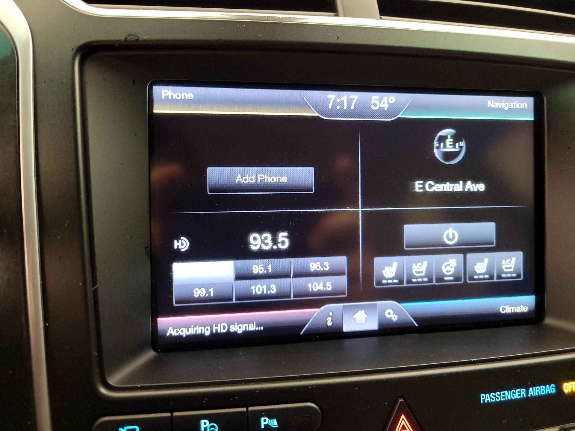 Thumbnail: 2016 Ford Explorer - 15