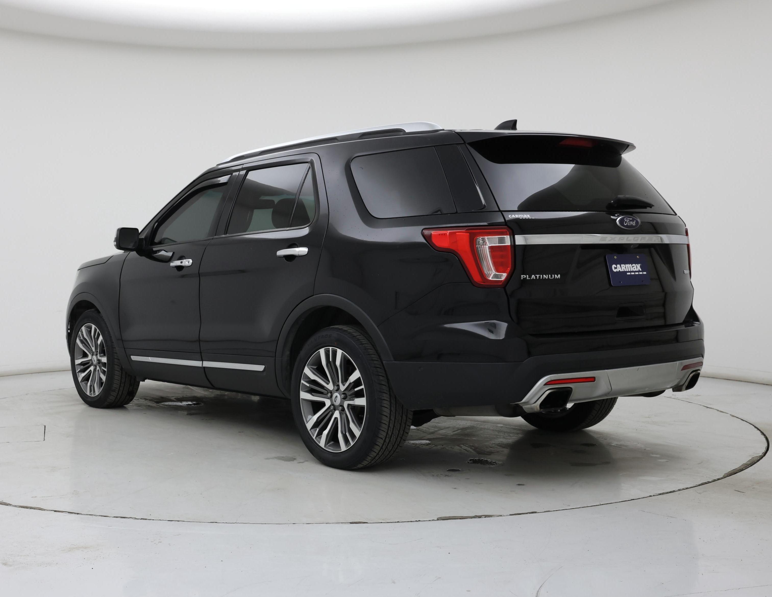 Thumbnail: 2016 Ford Explorer - 2