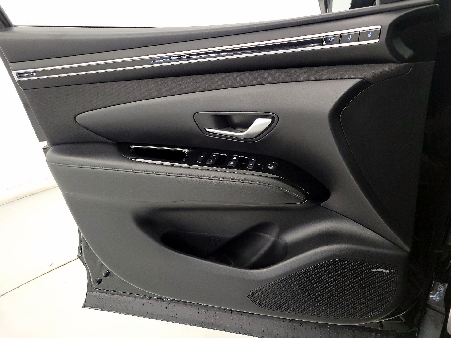 Thumbnail: 2022 Hyundai Tucson - 12