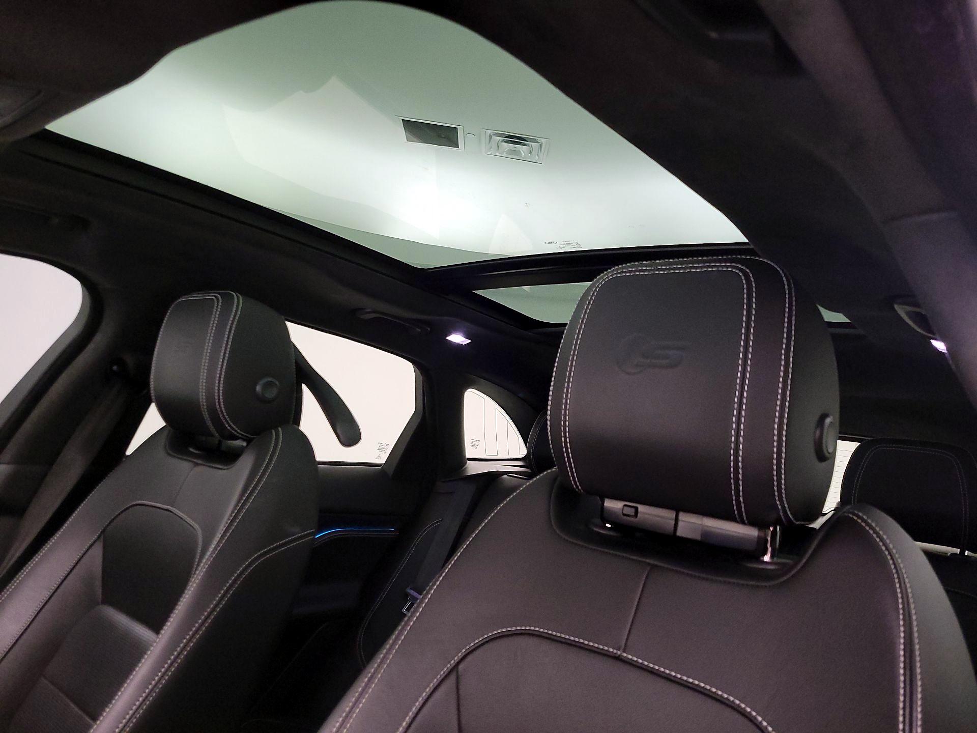 Thumbnail: 2019 Jaguar F-Pace - 20