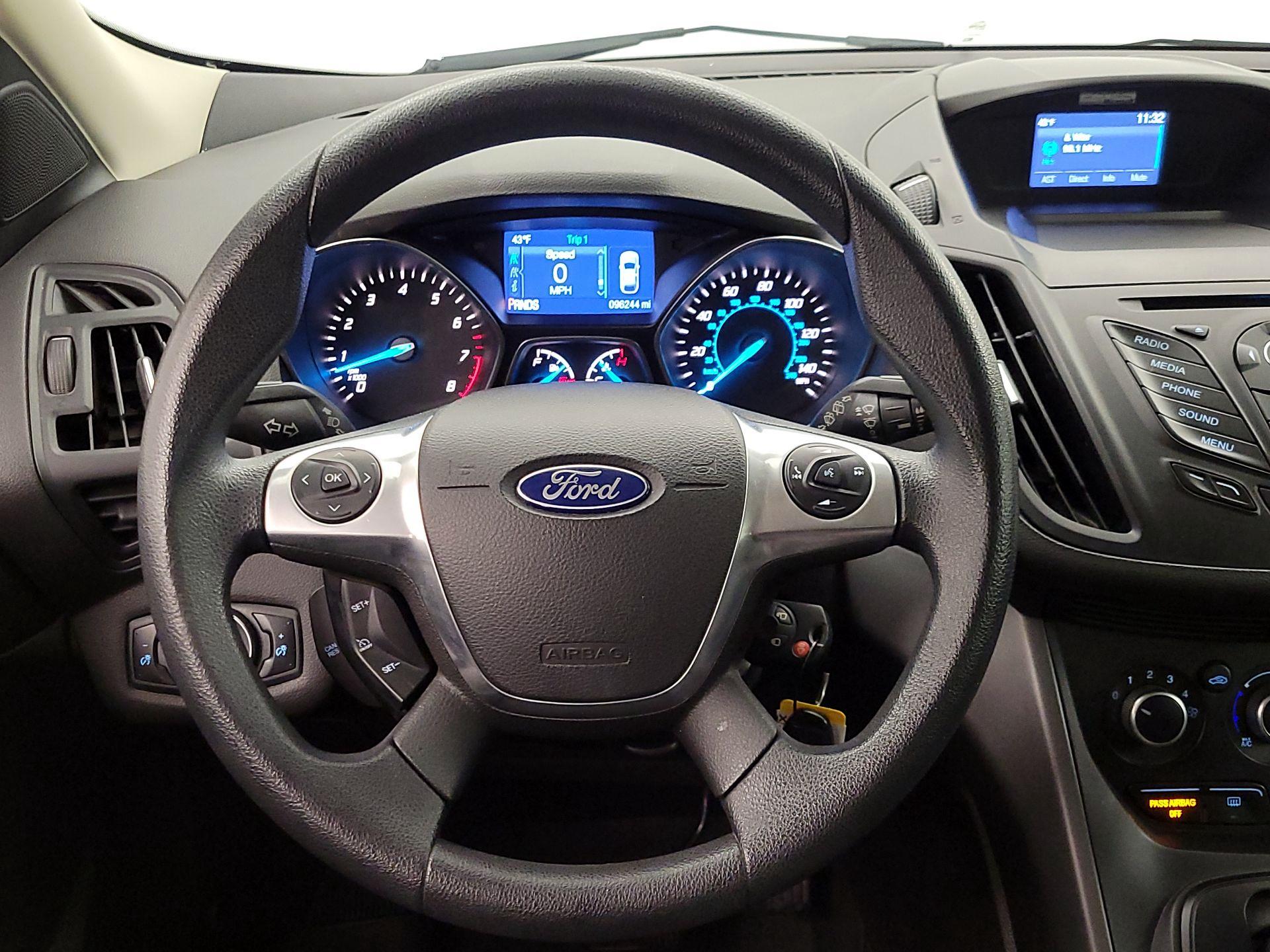 Thumbnail: 2015 Ford Escape - 10
