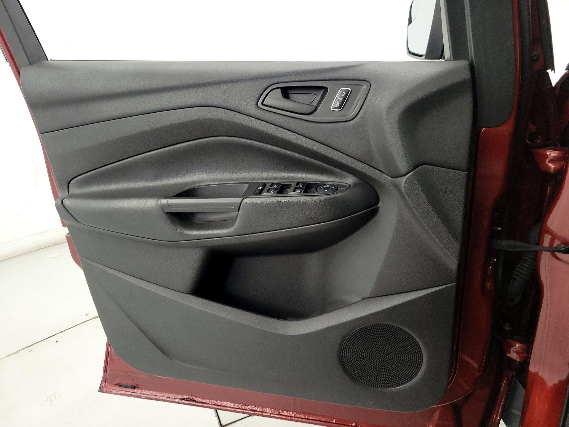 Thumbnail: 2015 Ford Escape - 12