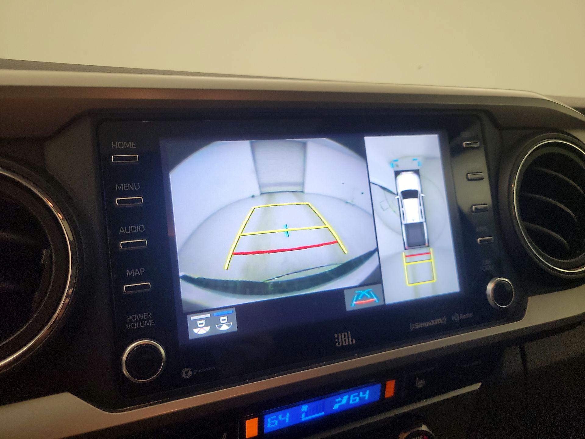 Thumbnail: 2020 Toyota Tacoma - 14