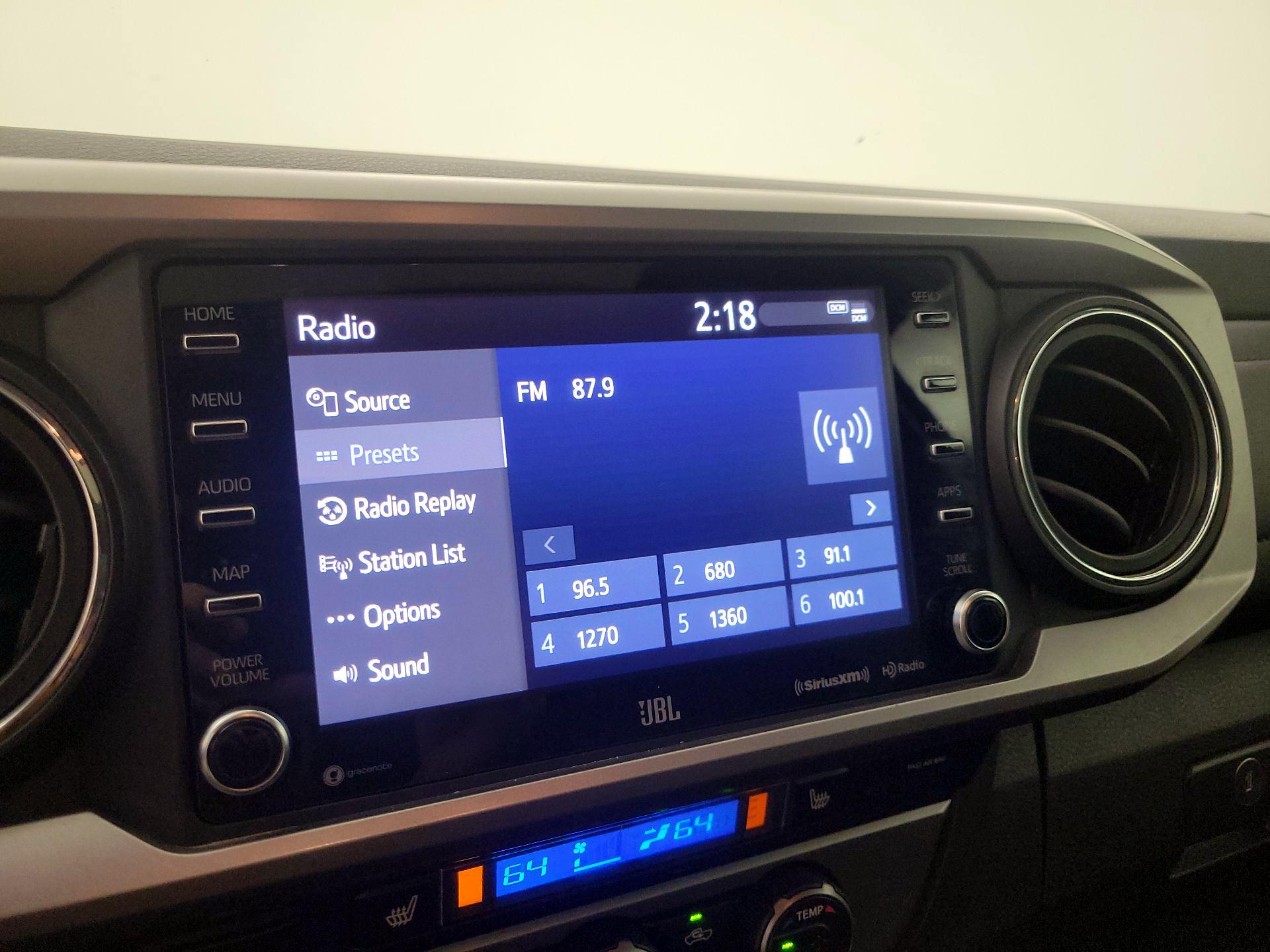 Thumbnail: 2020 Toyota Tacoma - 15