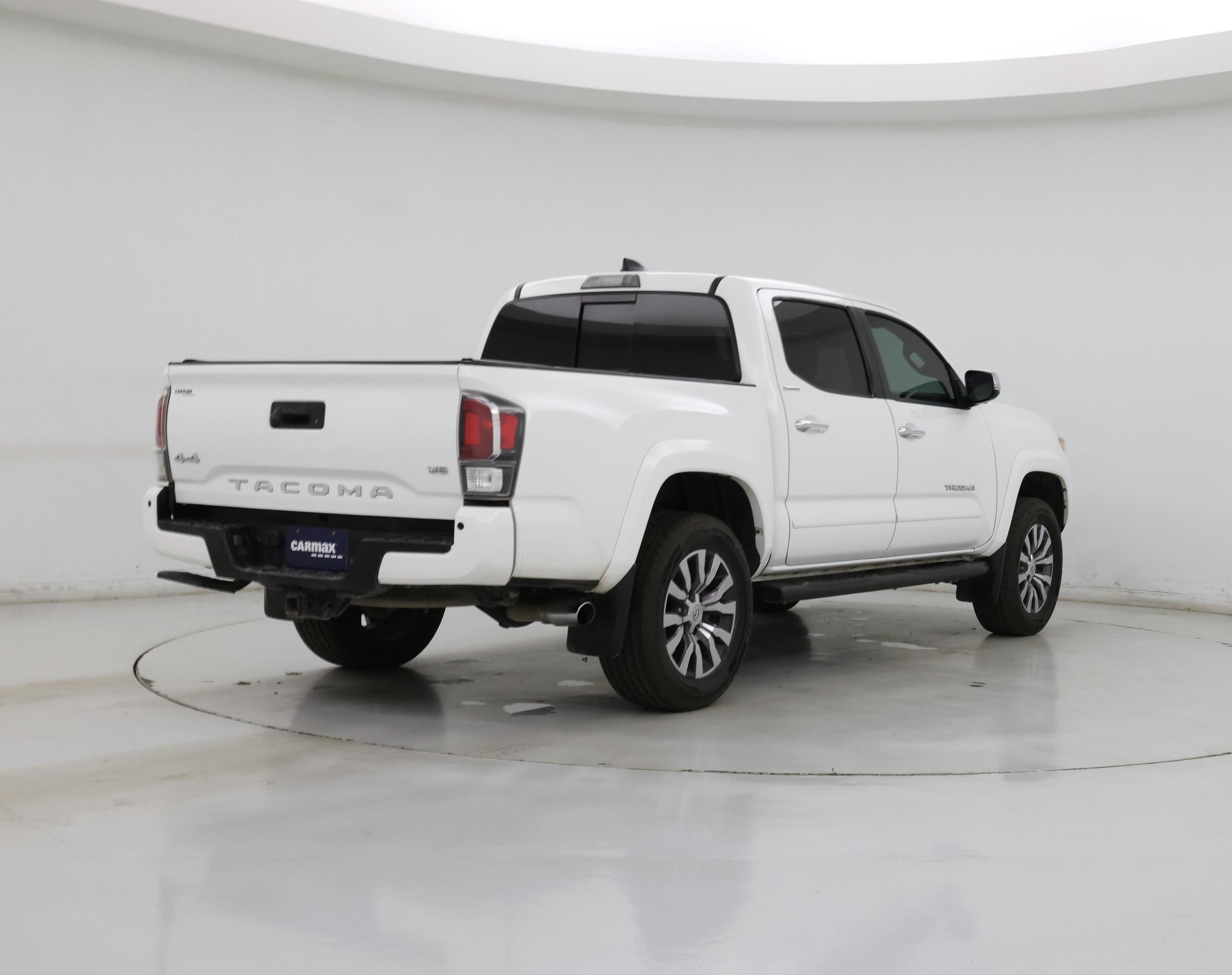 Thumbnail: 2020 Toyota Tacoma - 8