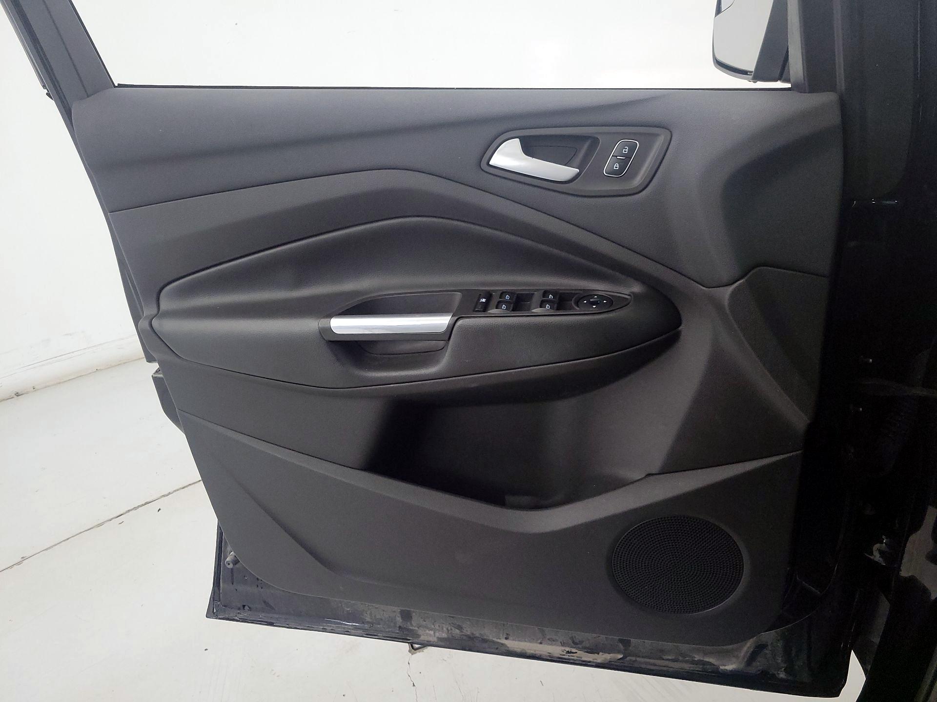 Thumbnail: 2018 Ford Escape - 12