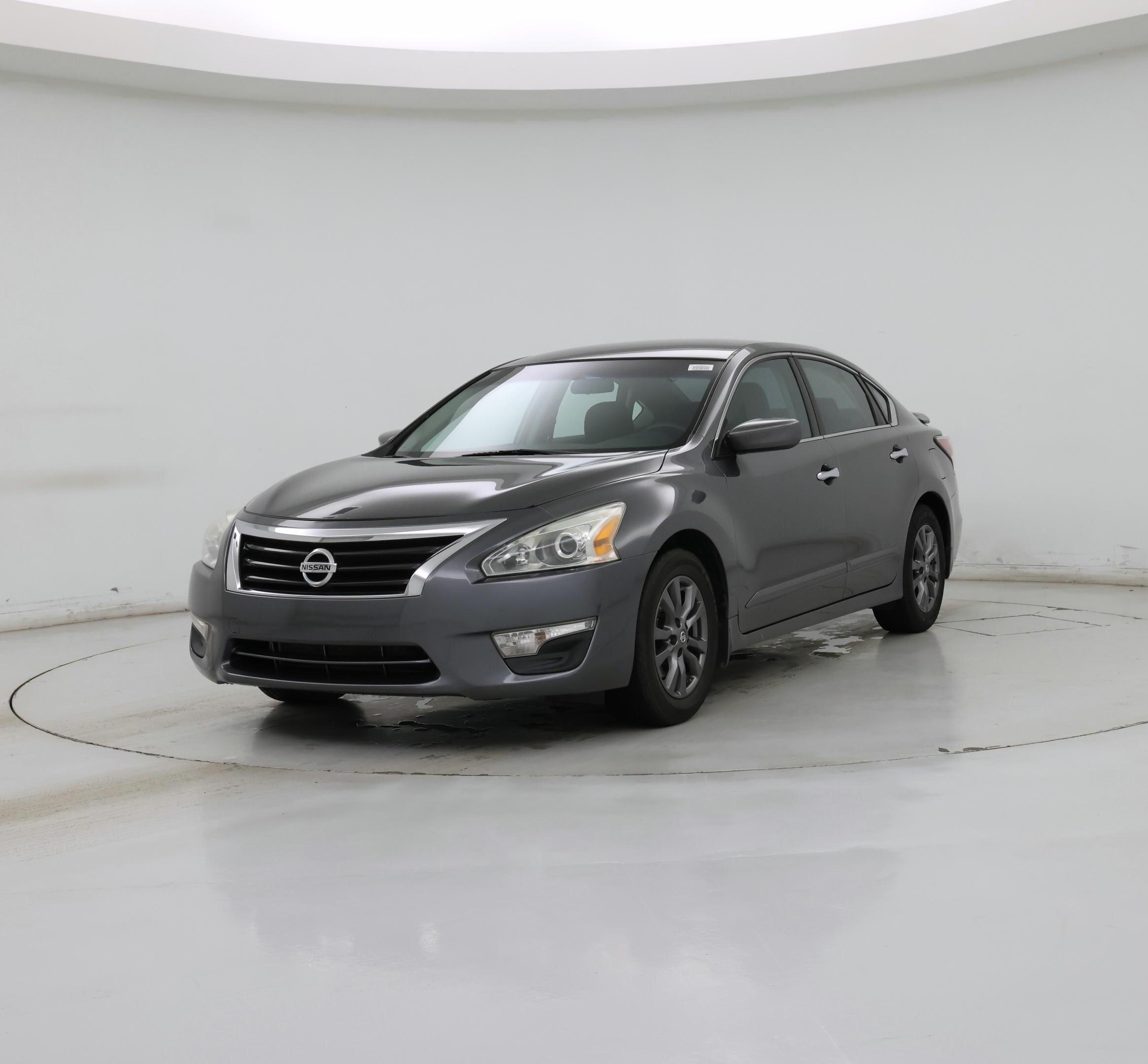 Thumbnail: 2015 Nissan Altima - 4