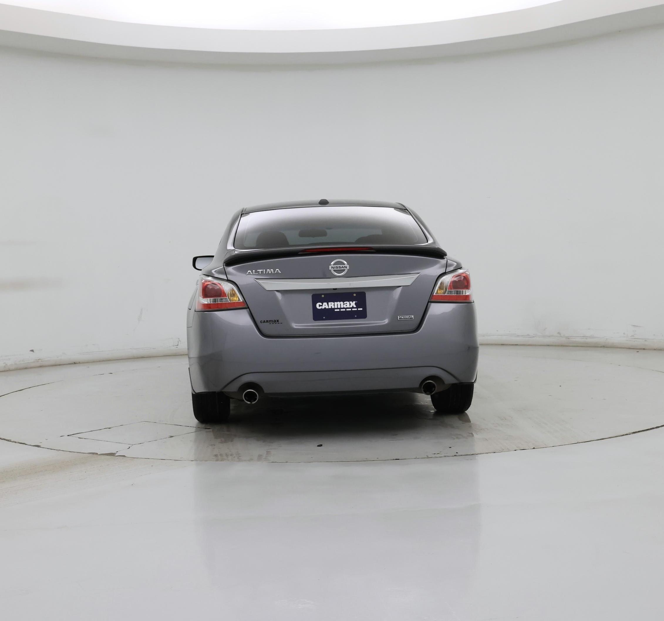Thumbnail: 2015 Nissan Altima - 6