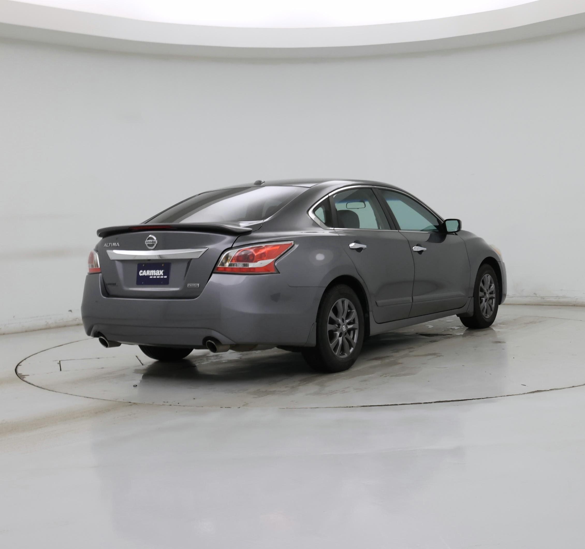 Thumbnail: 2015 Nissan Altima - 8