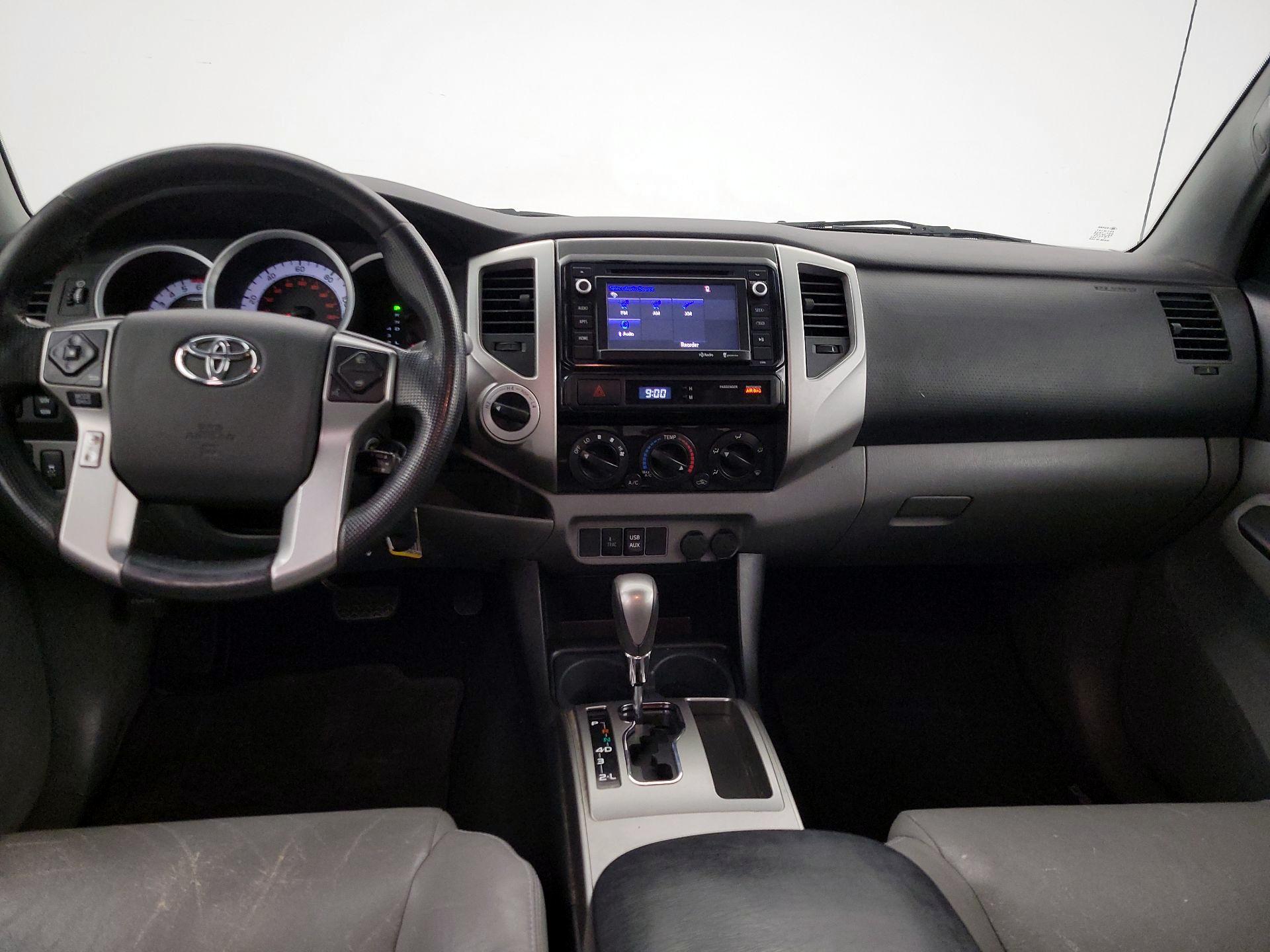 Thumbnail: 2014 Toyota Tacoma - 9