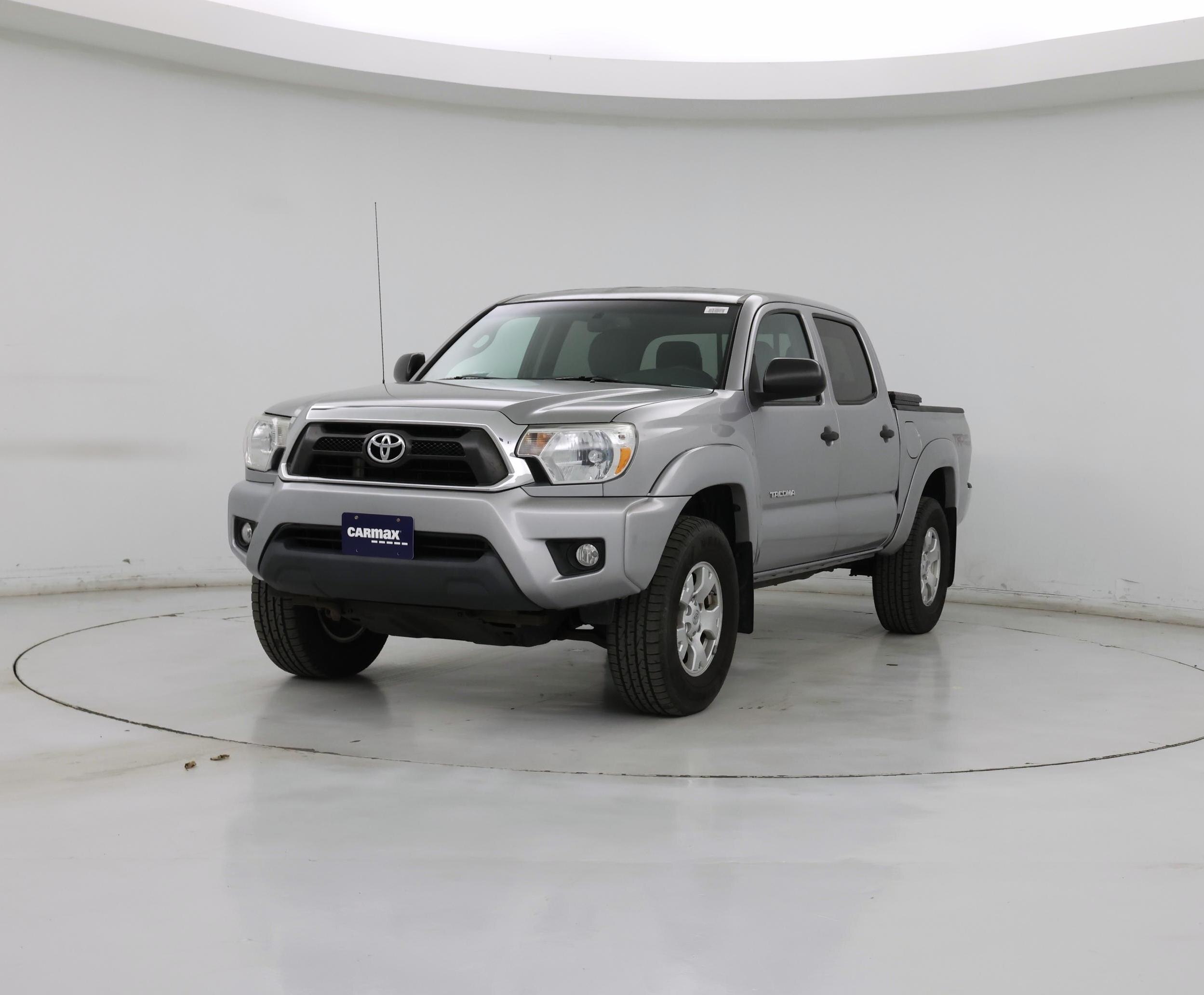 Thumbnail: 2014 Toyota Tacoma - 4