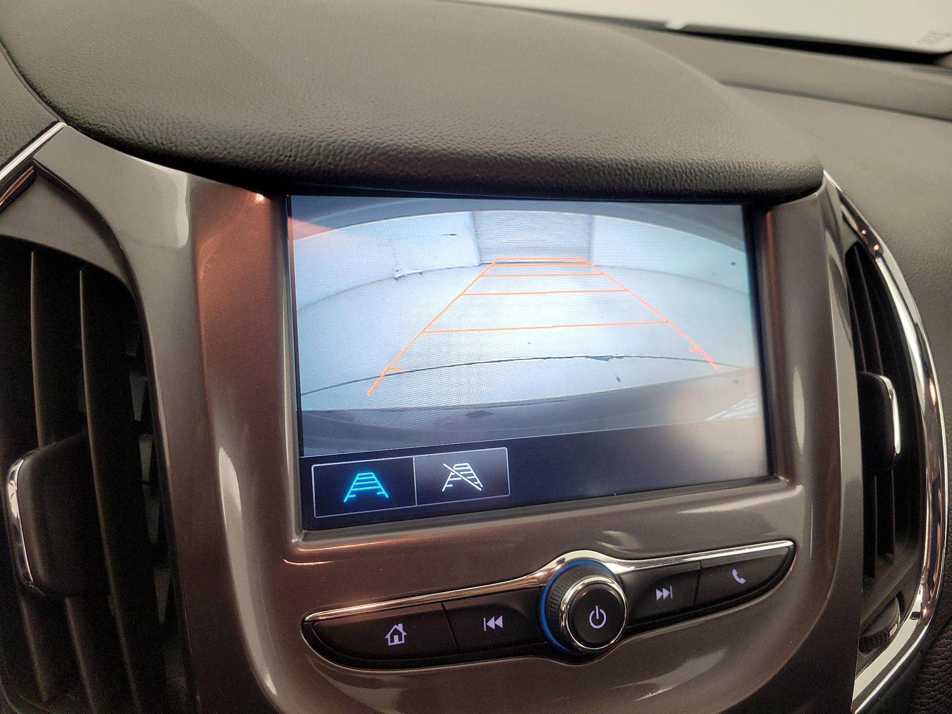 Thumbnail: 2017 Chevrolet Cruze - 14