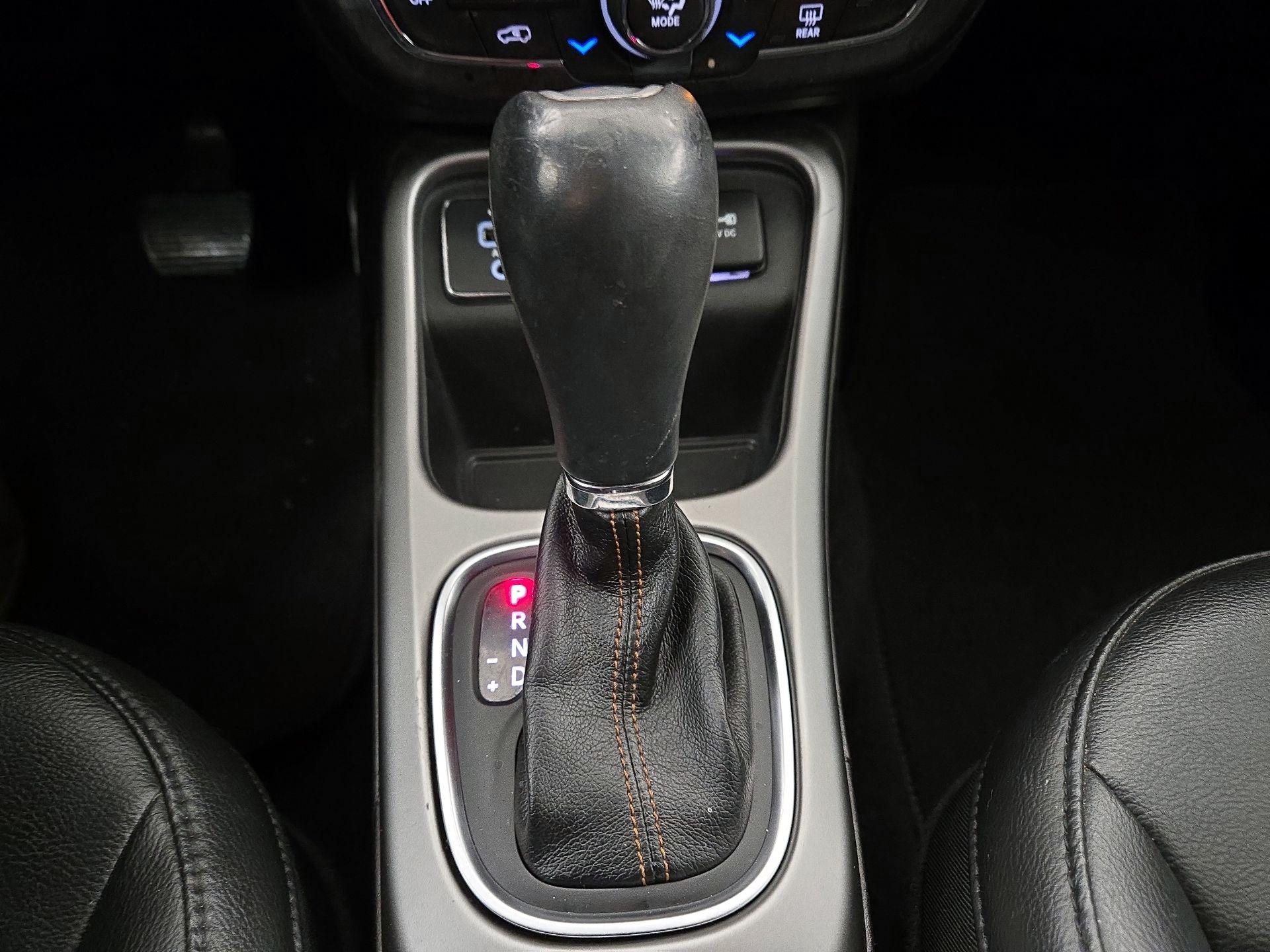 Thumbnail: 2018 Jeep Compass - 15